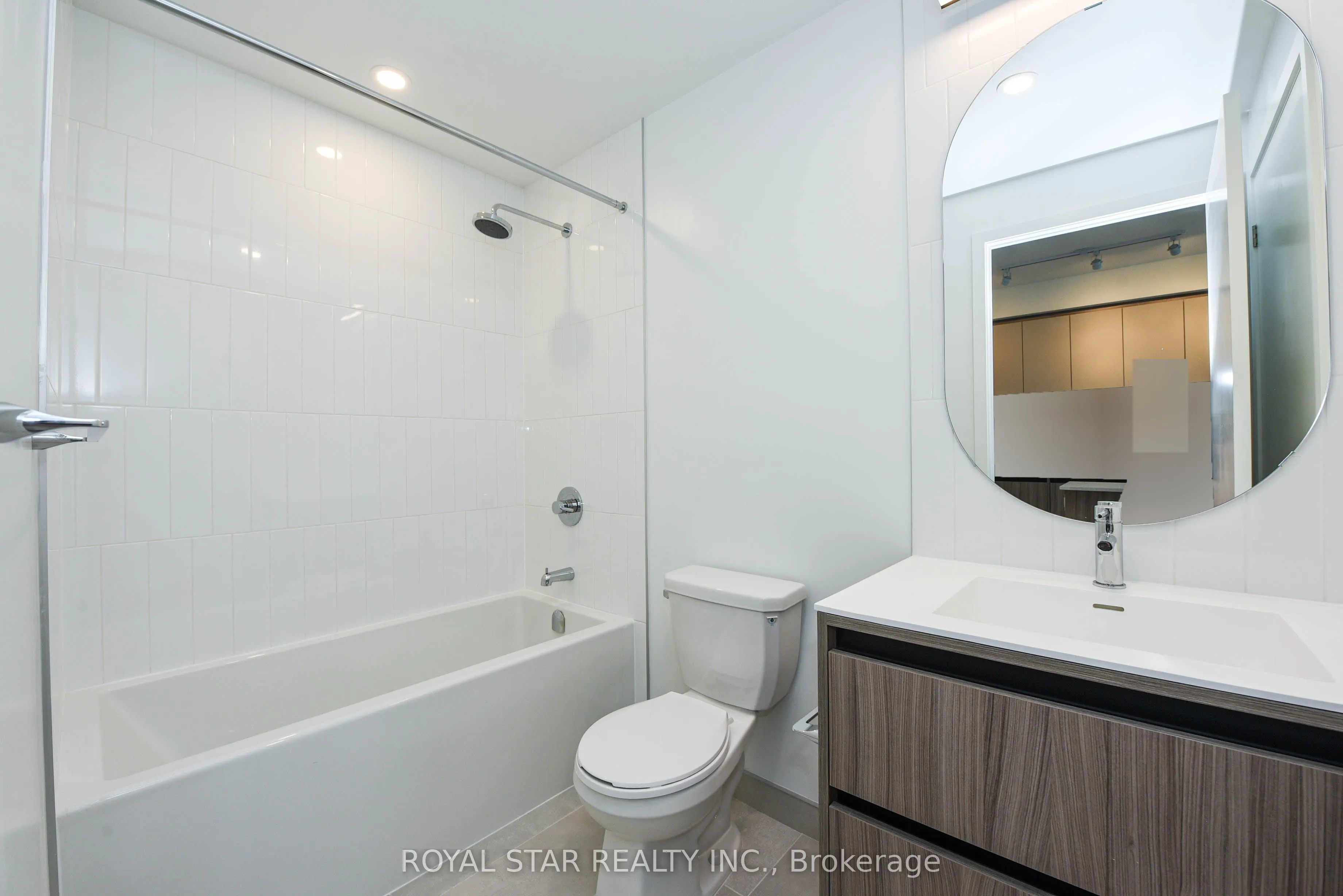 7950 Bathurst Street, #1502