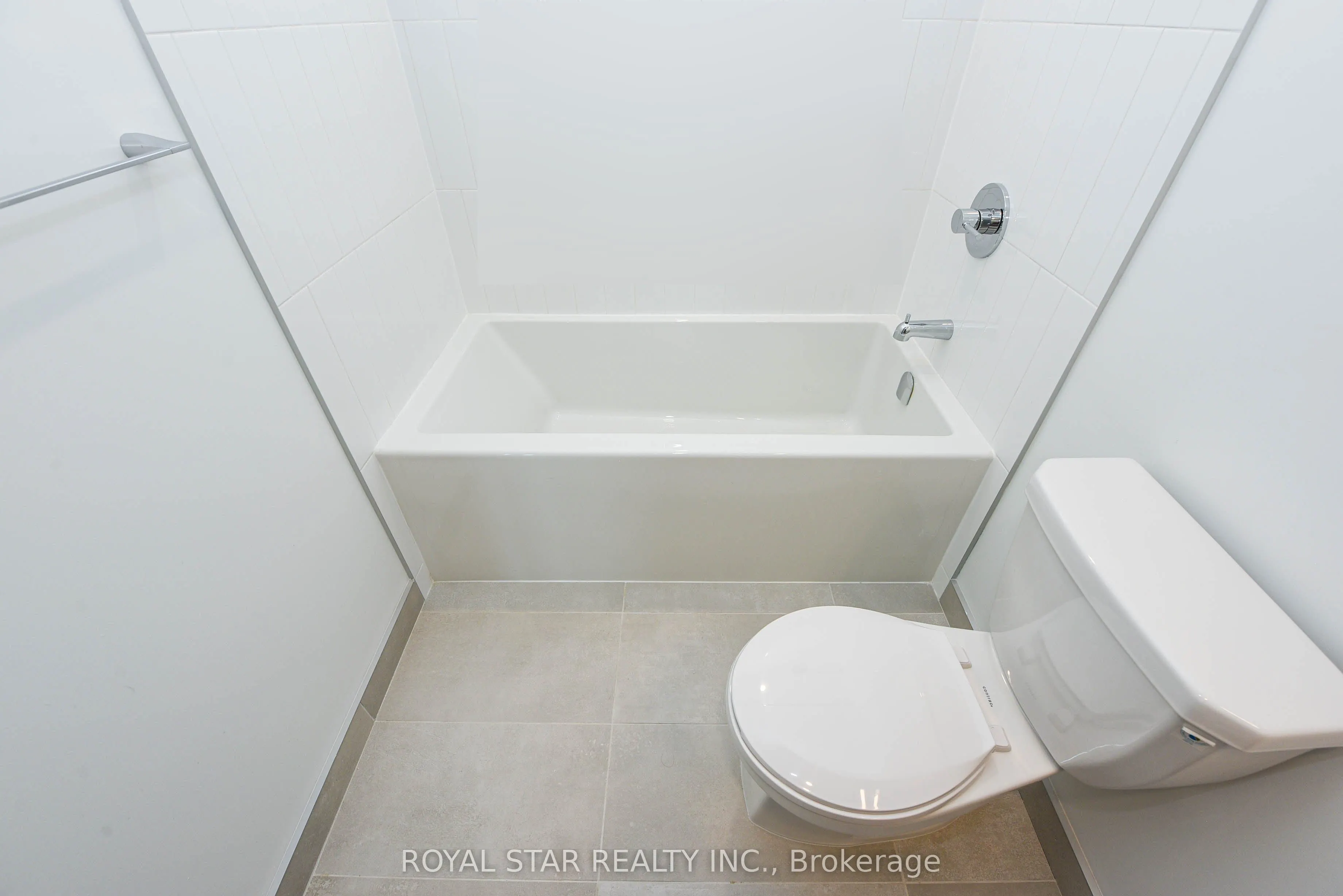 7950 Bathurst Street, #1502