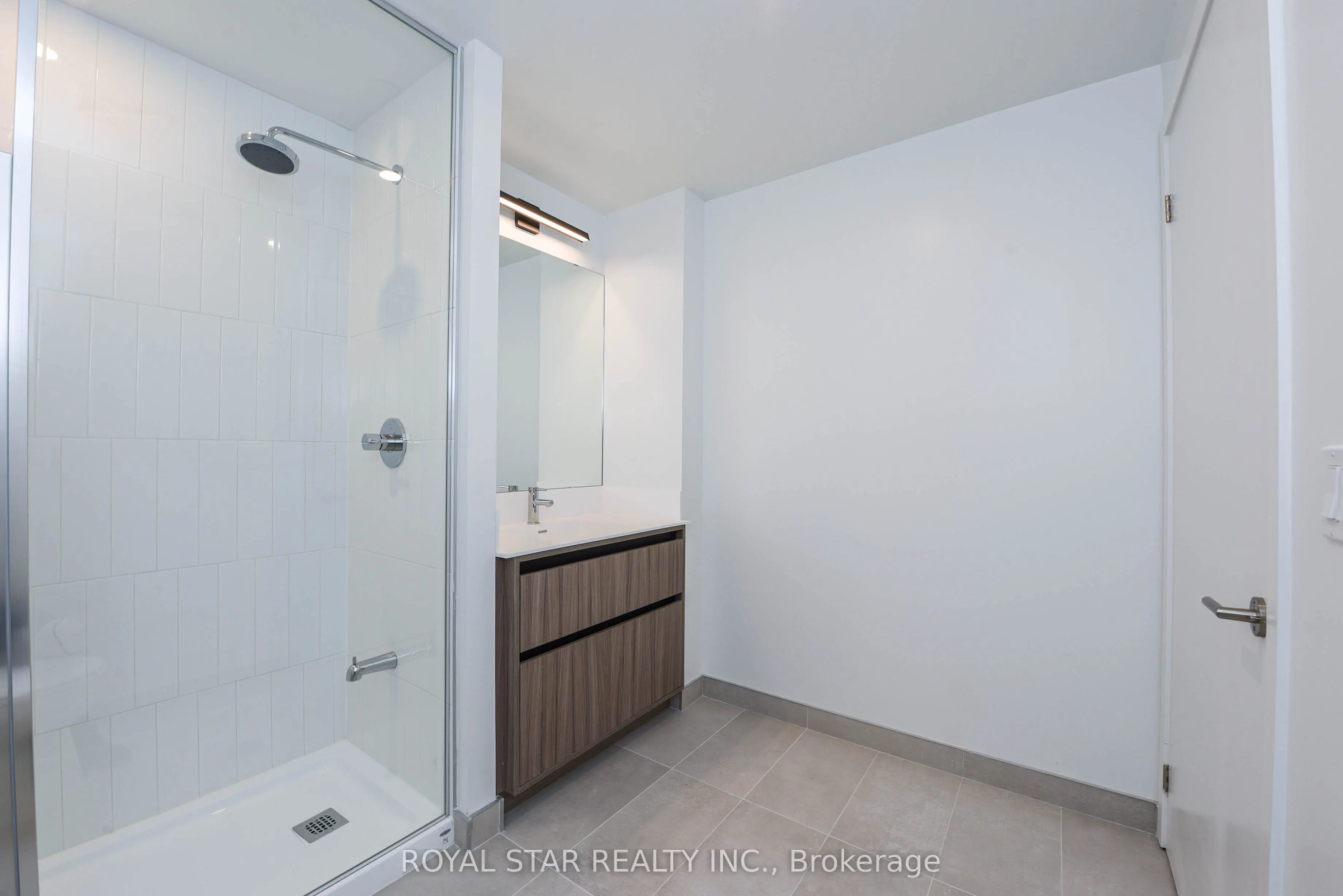 7950 Bathurst Street, #1502