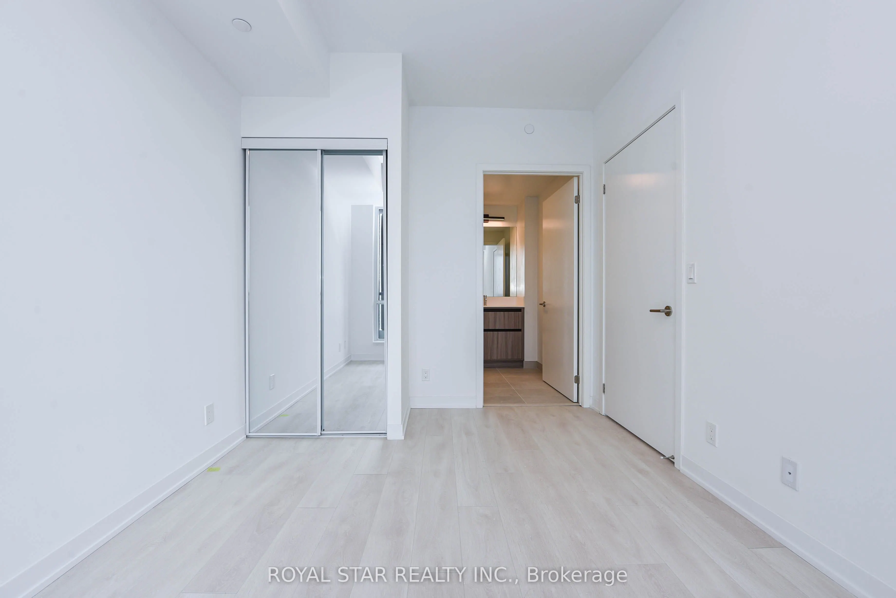 7950 Bathurst Street, #1502