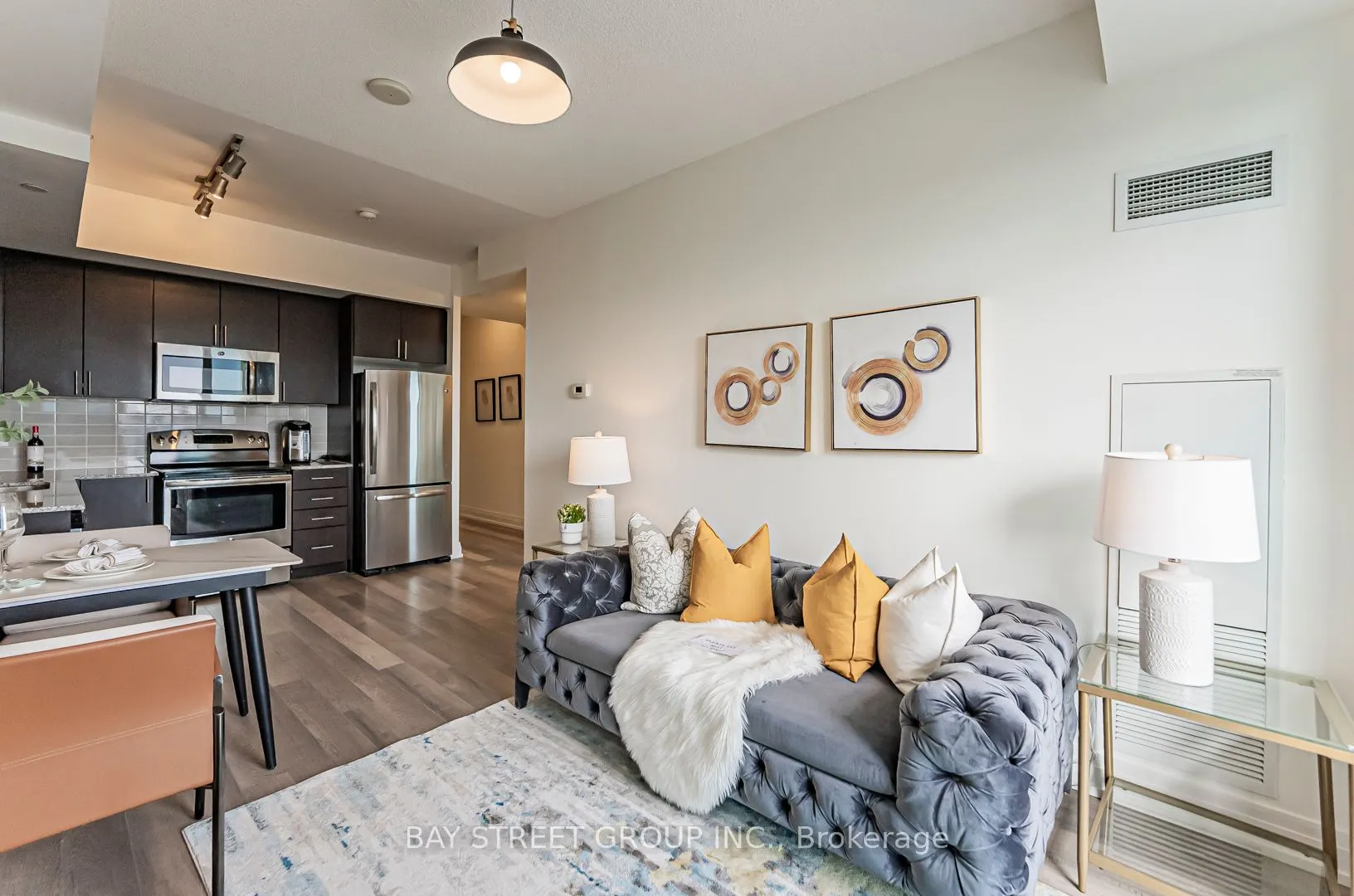 7167 Yonge Street #718