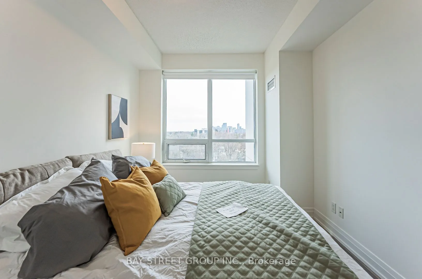 7167 Yonge Street #718