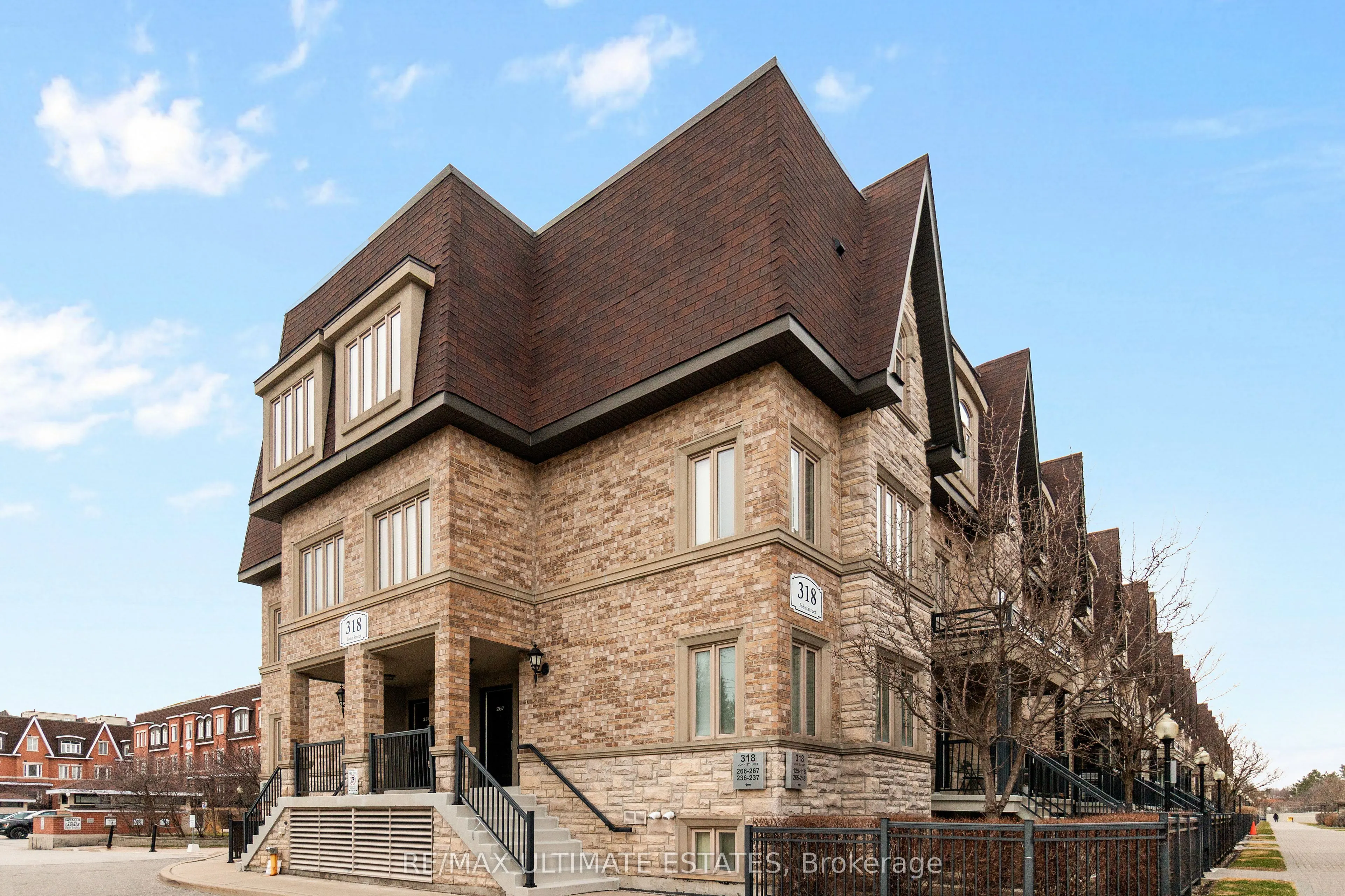 318 John Street, #123