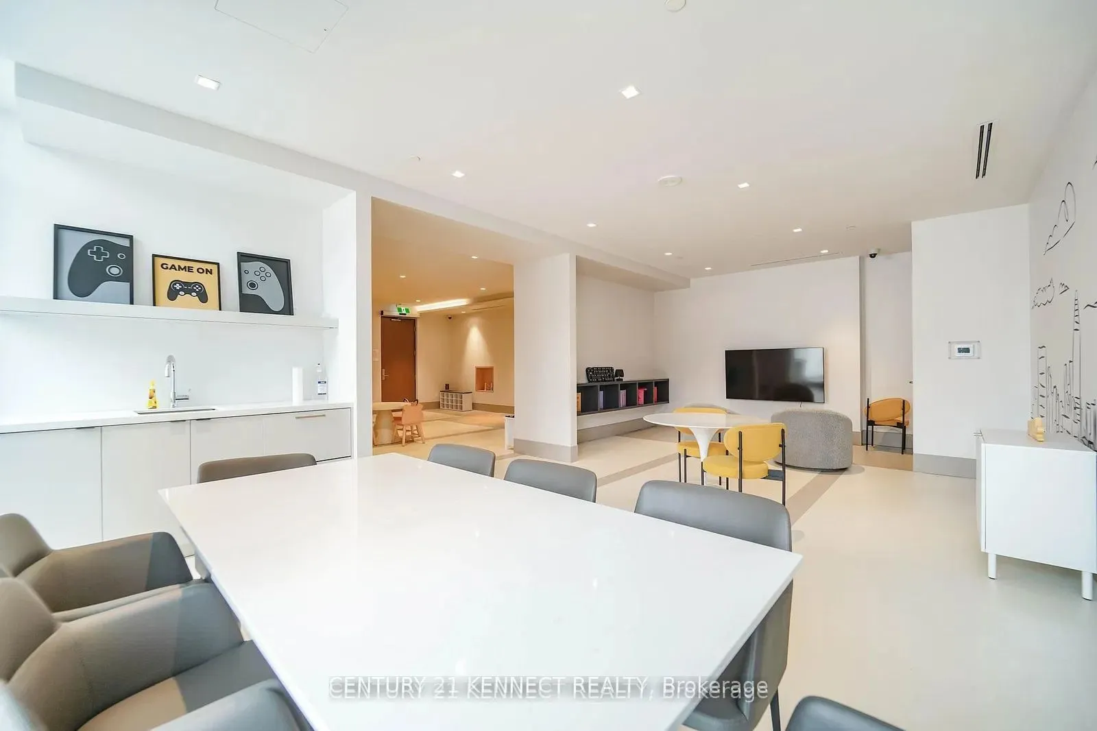 12 Gandhi Lane #2308