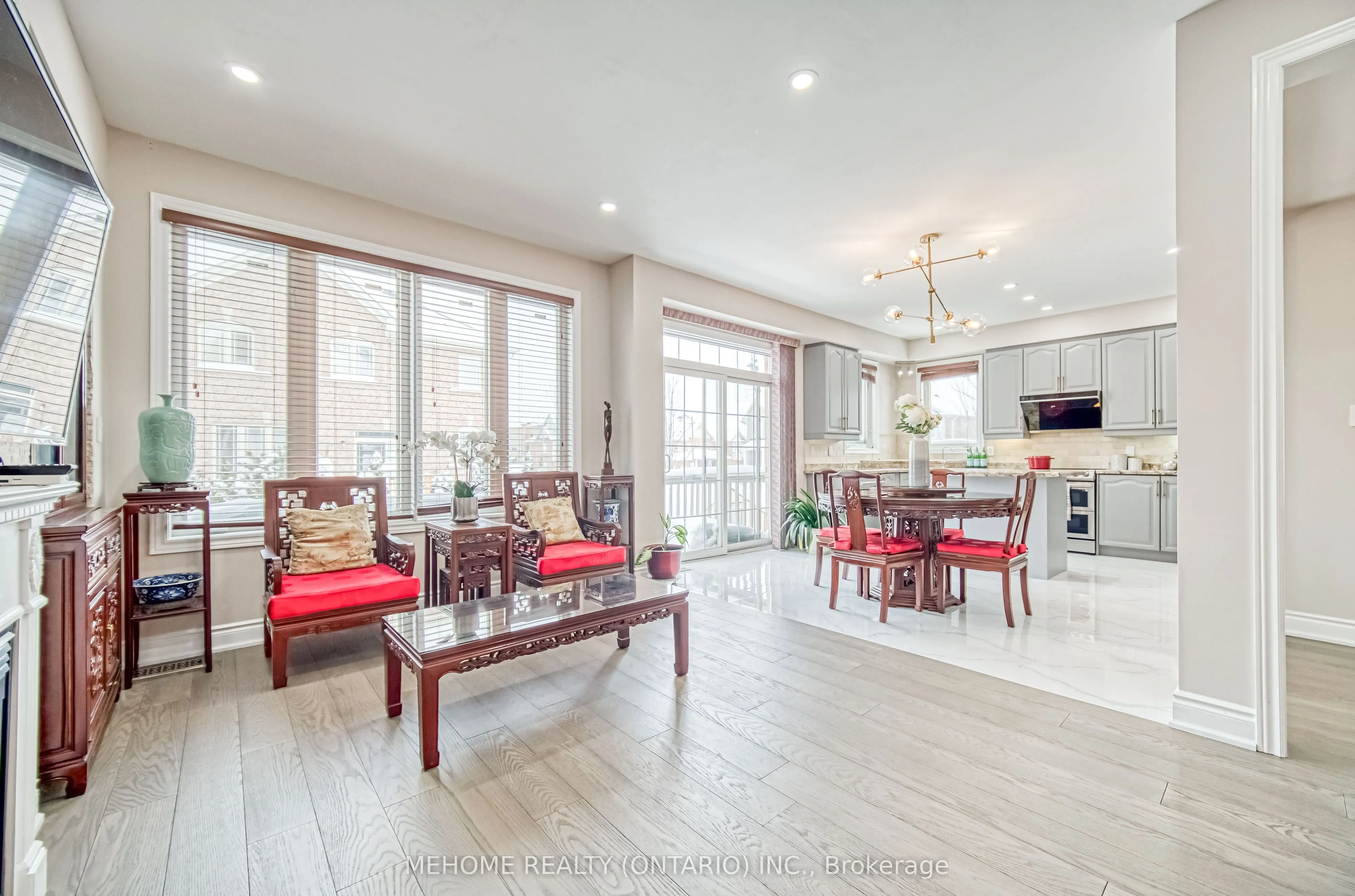 72 Vandervoort Drive