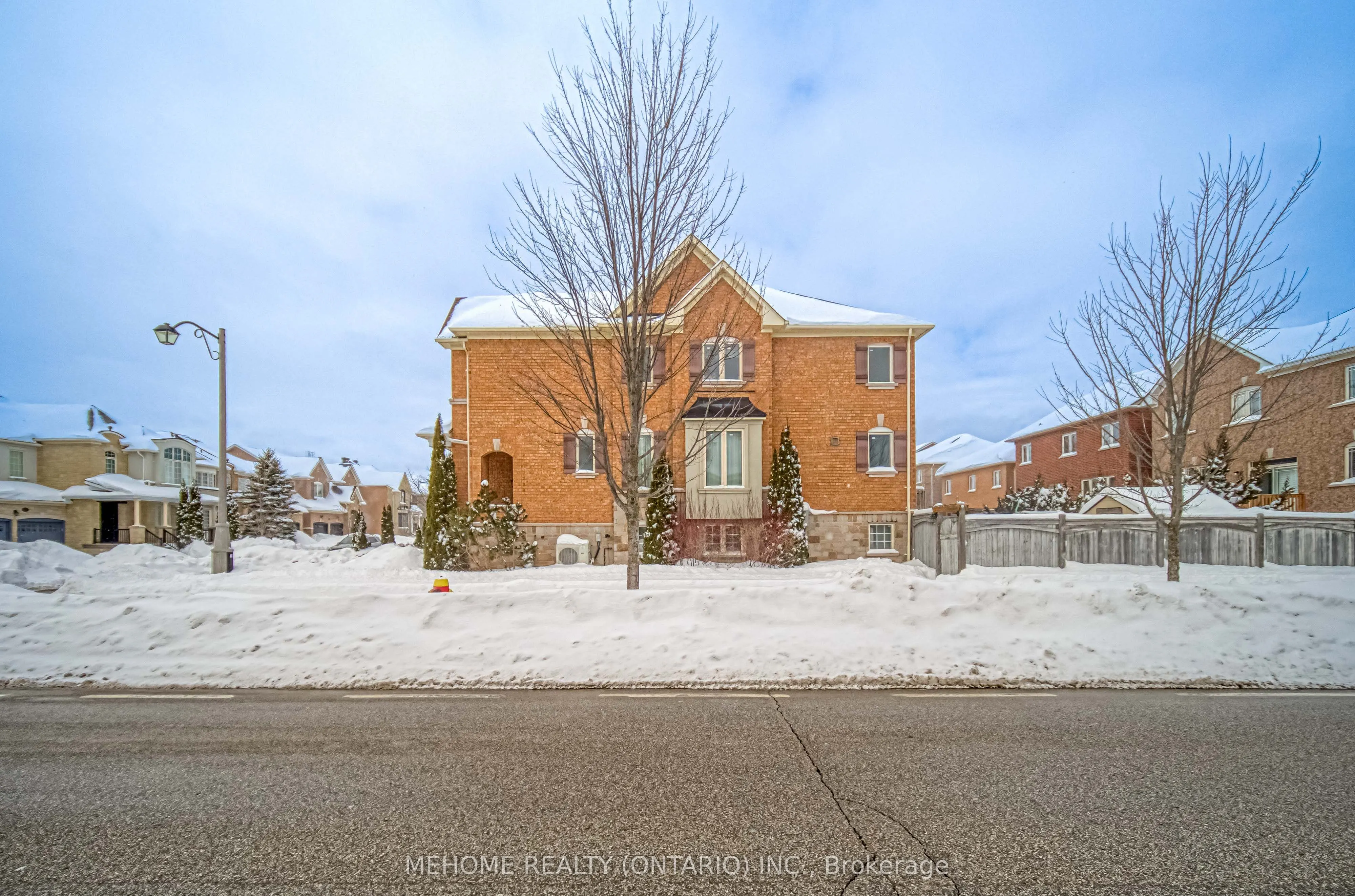 72 Vandervoort Drive