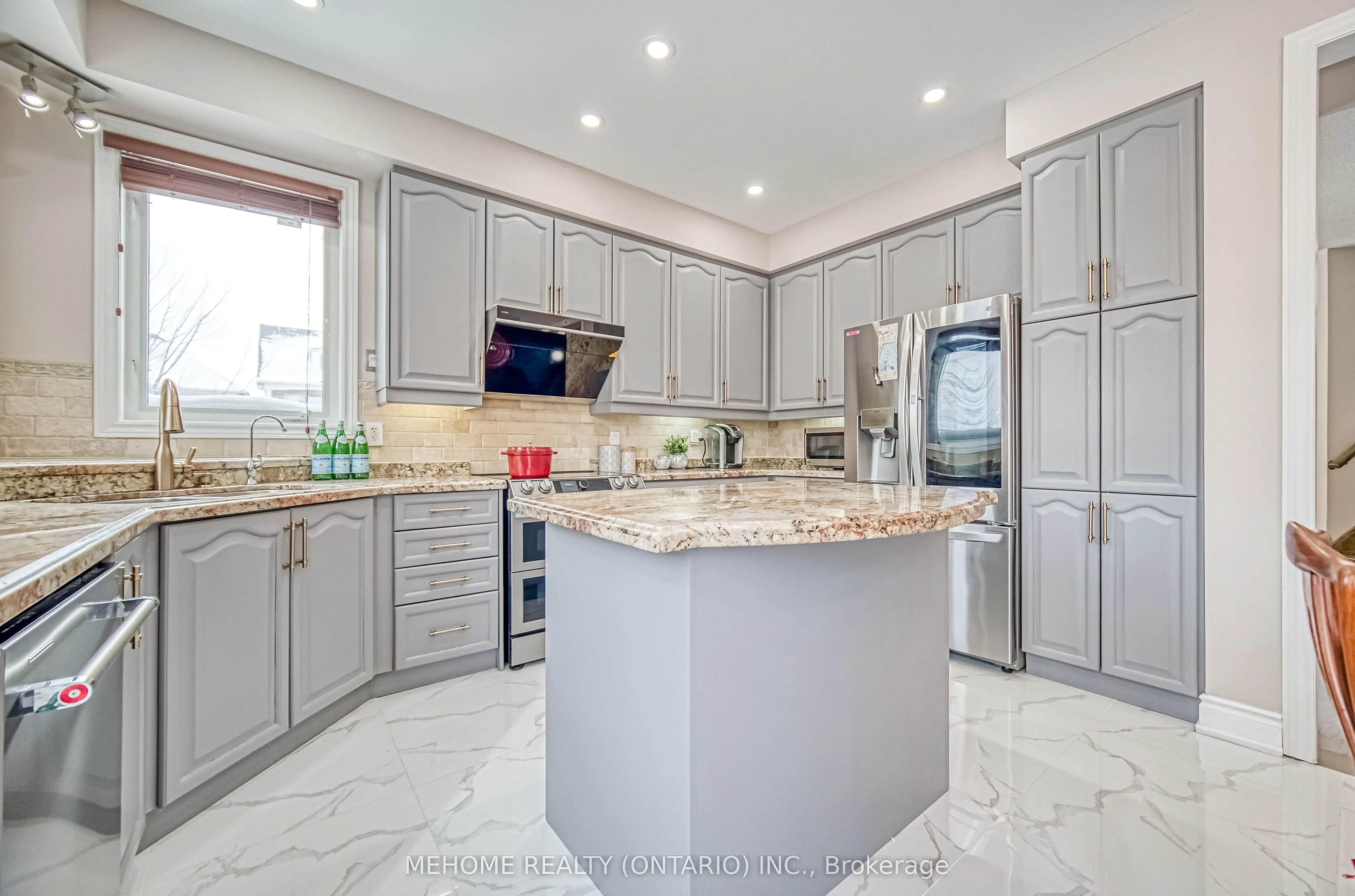 72 Vandervoort Drive
