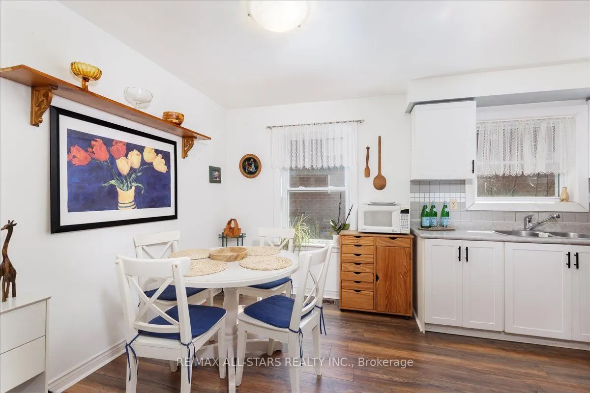 93 Sunbird Boulevard