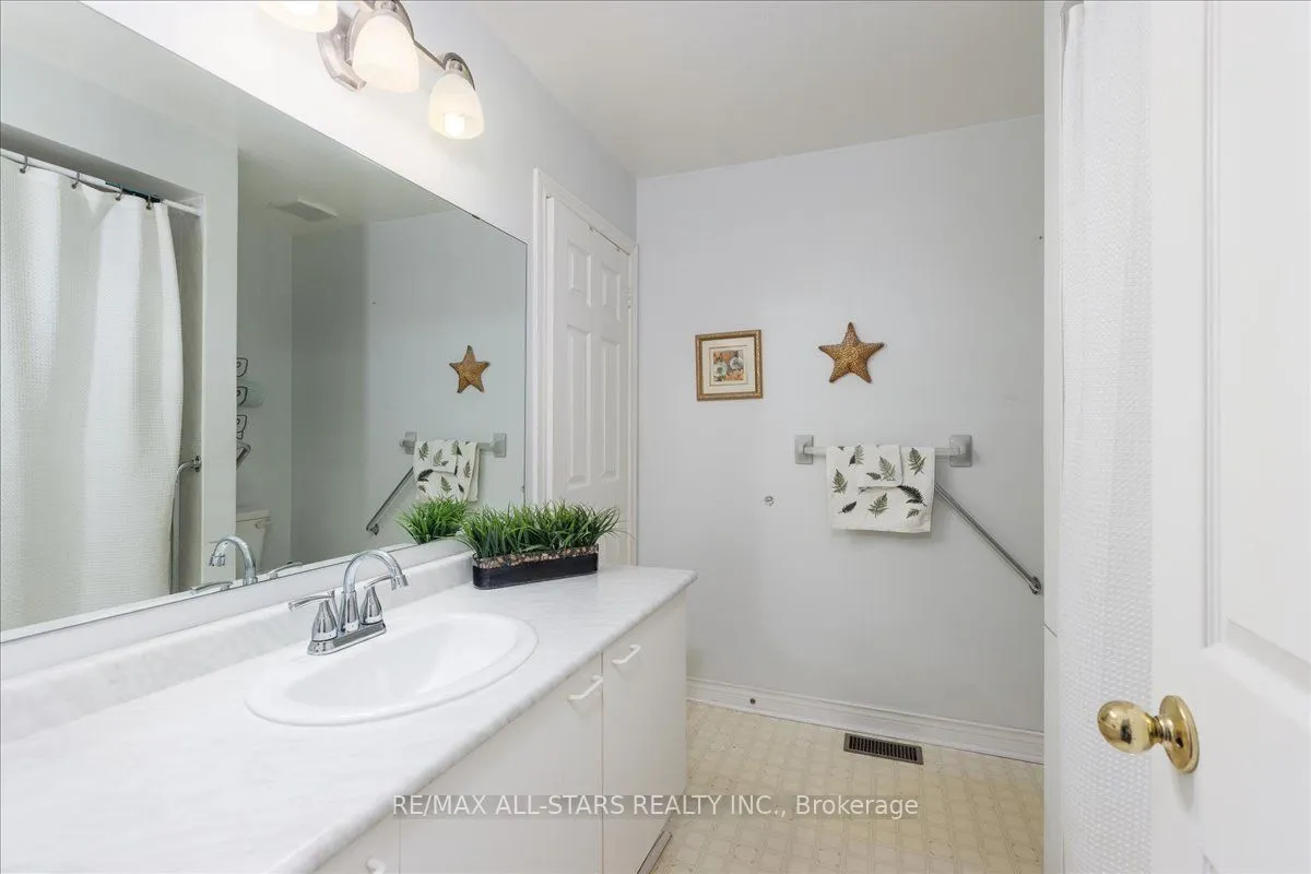 93 Sunbird Boulevard