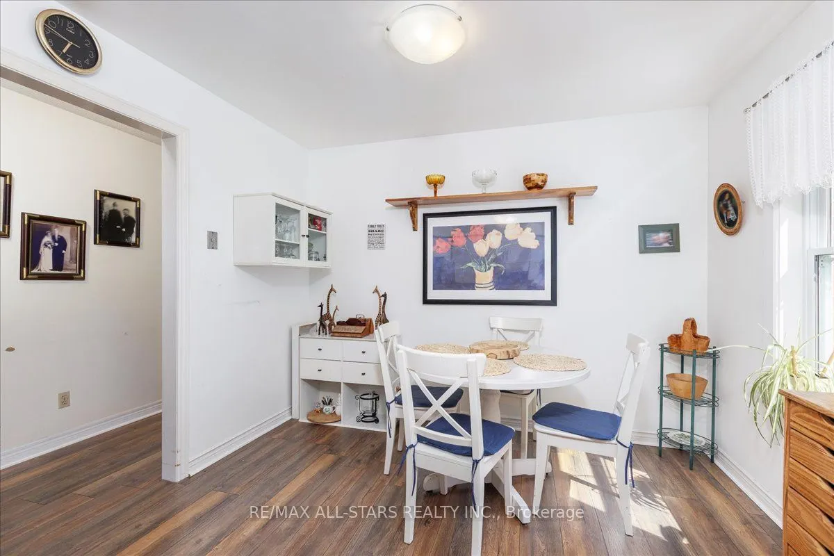 93 Sunbird Boulevard