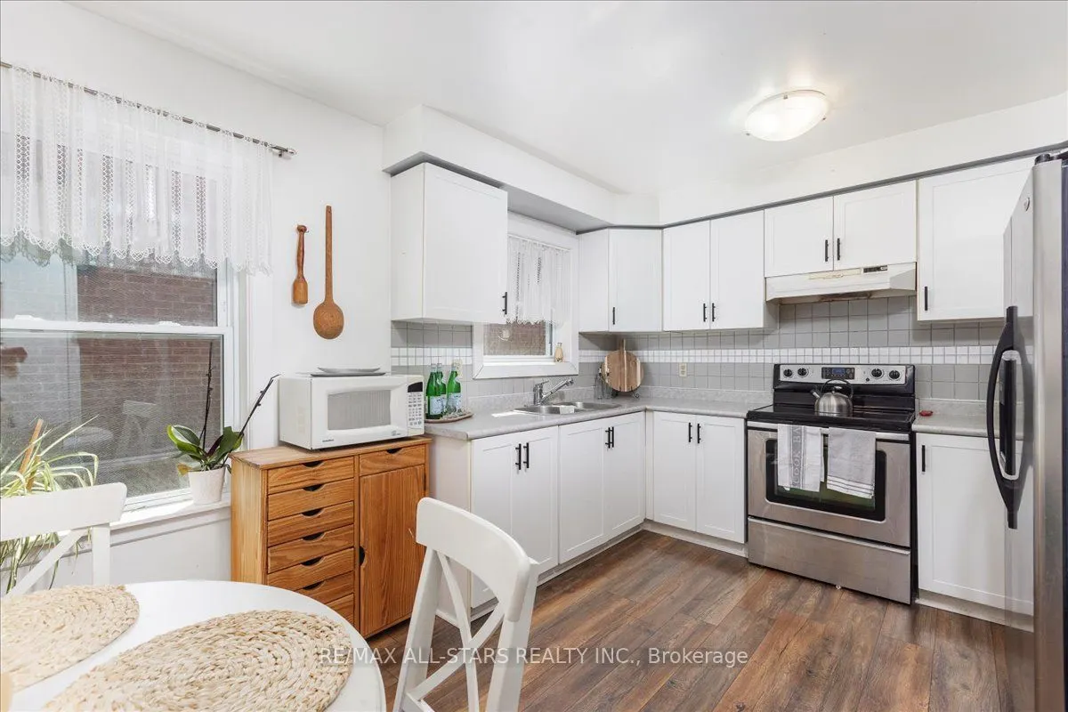 93 Sunbird Boulevard