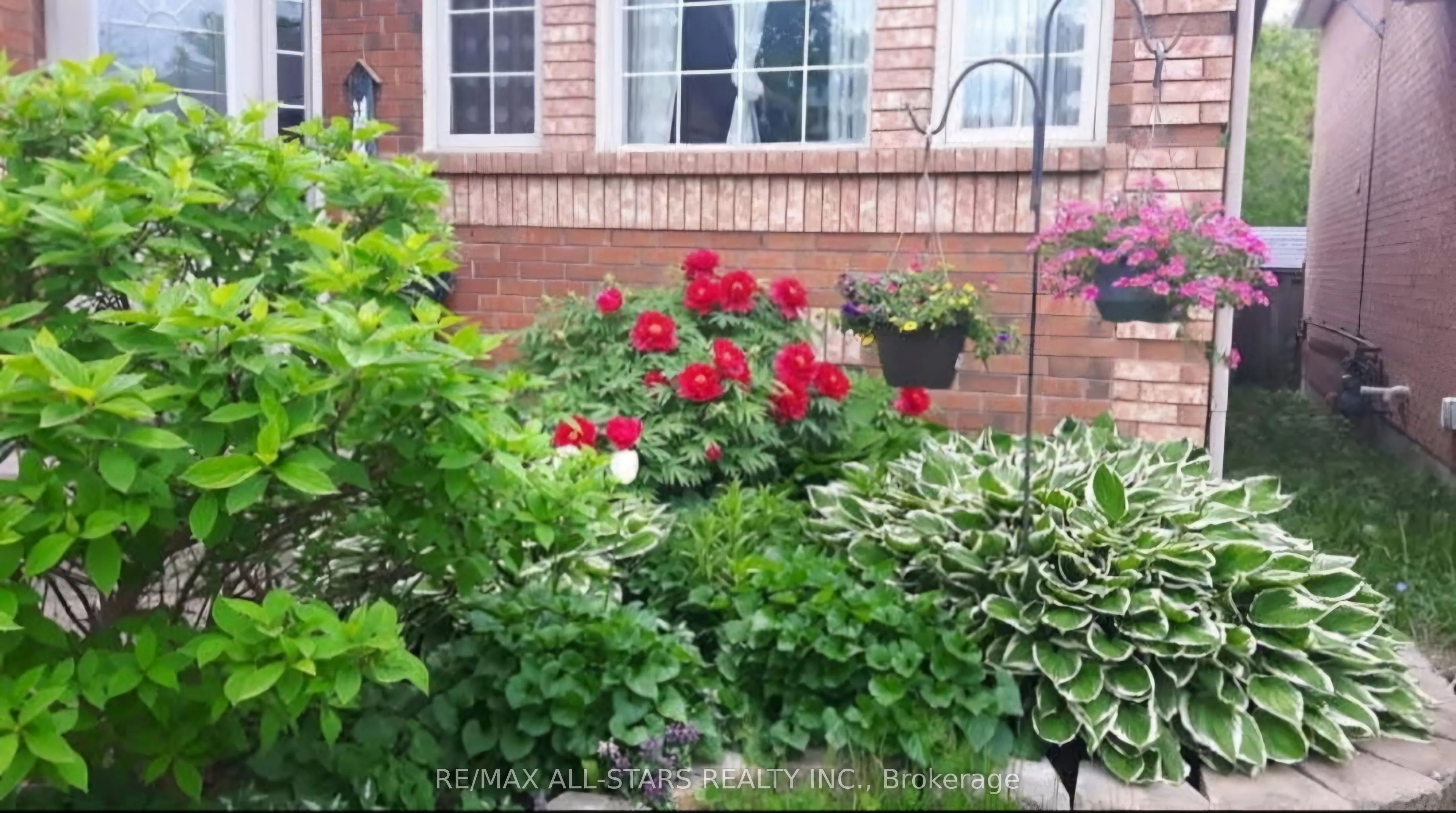 93 Sunbird Boulevard