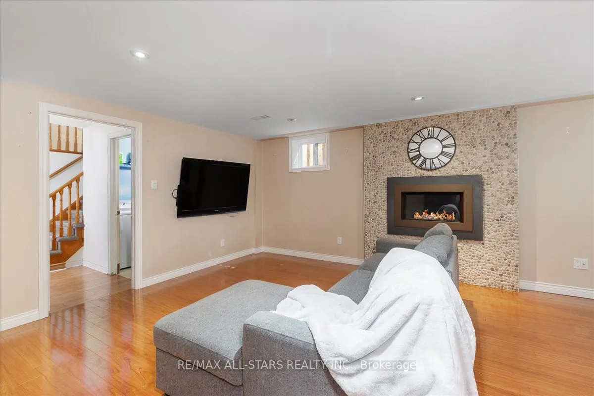 93 Sunbird Boulevard