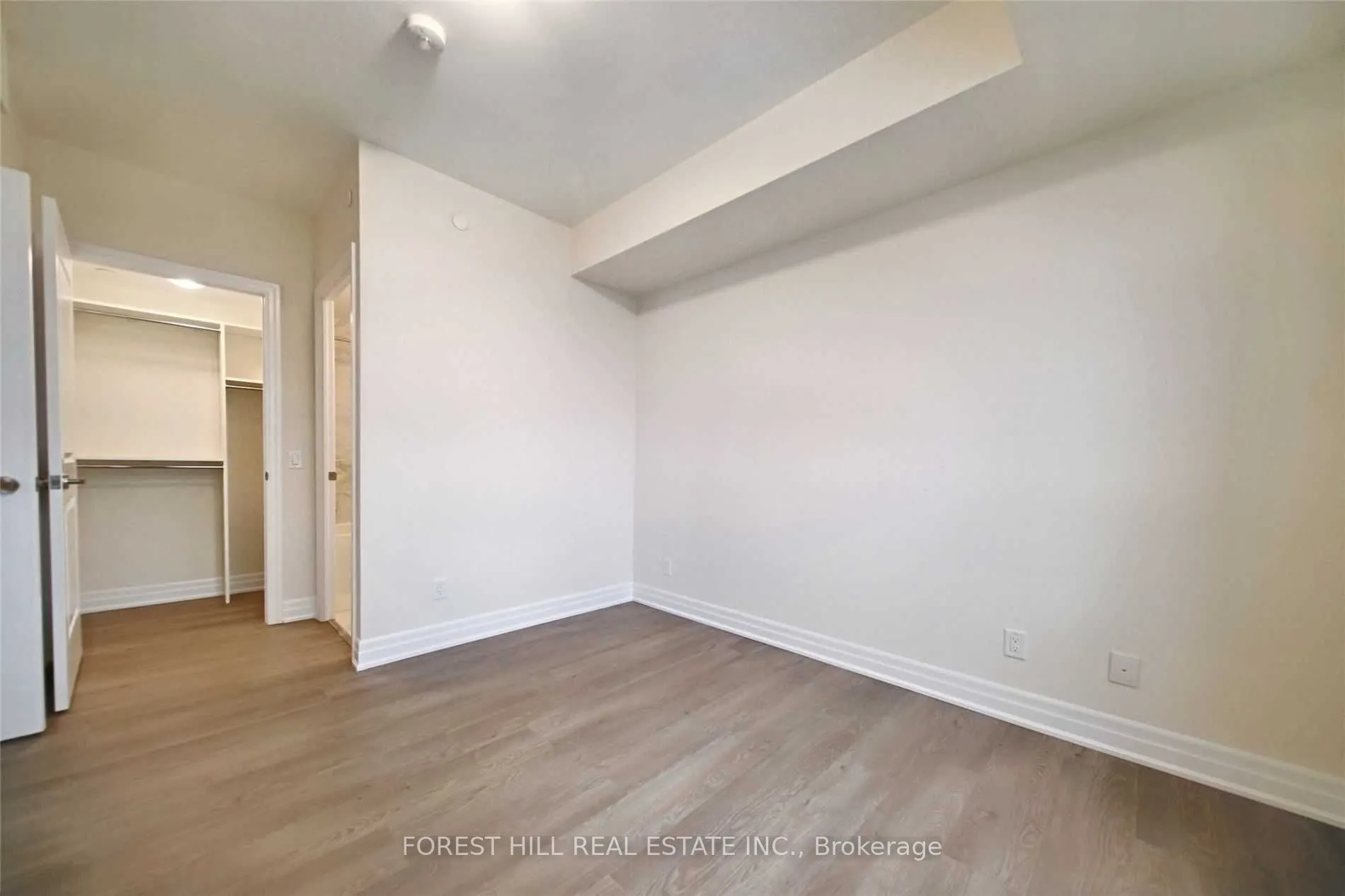 9075 Jane Street #1909