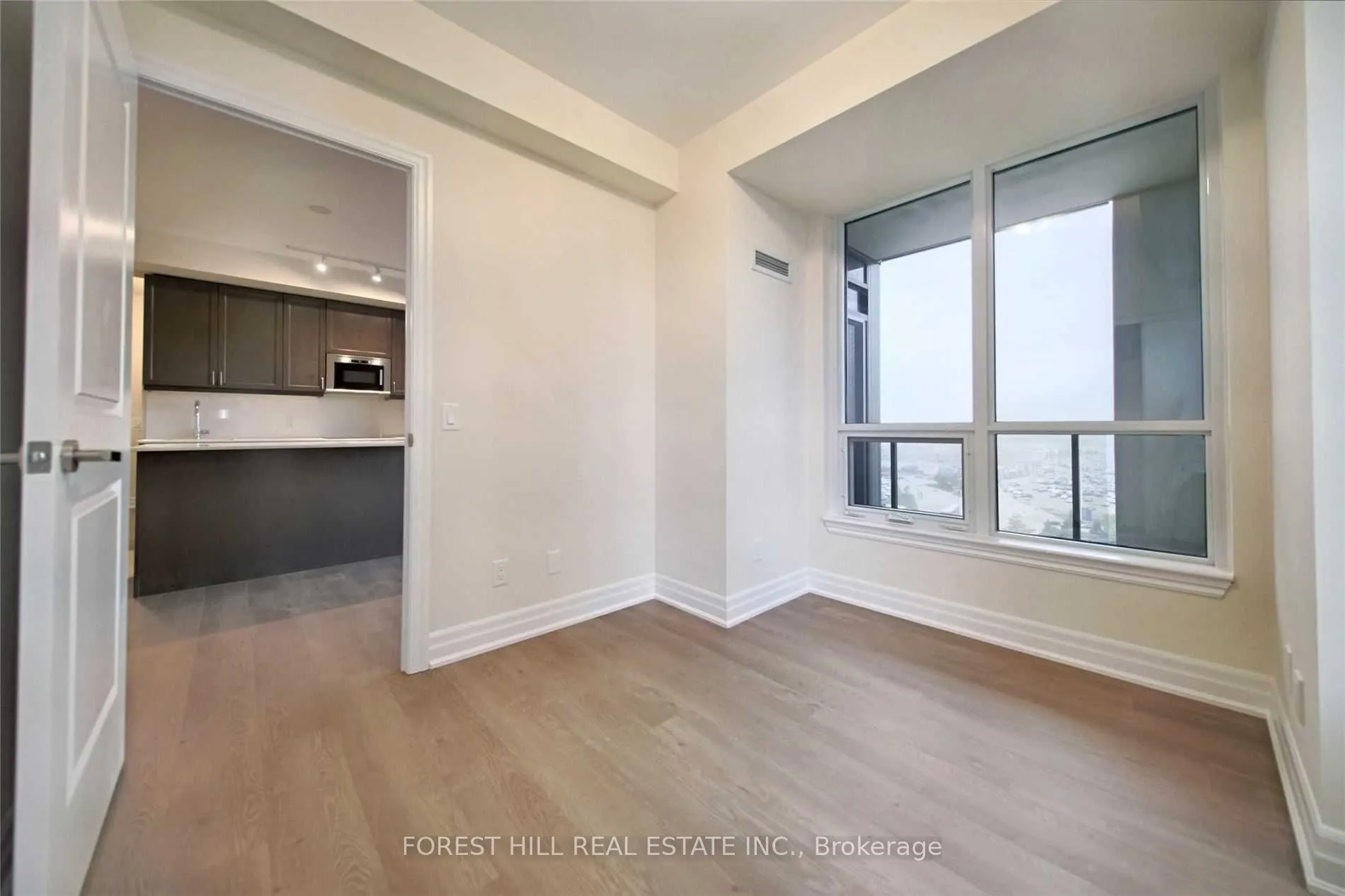 9075 Jane Street #1909