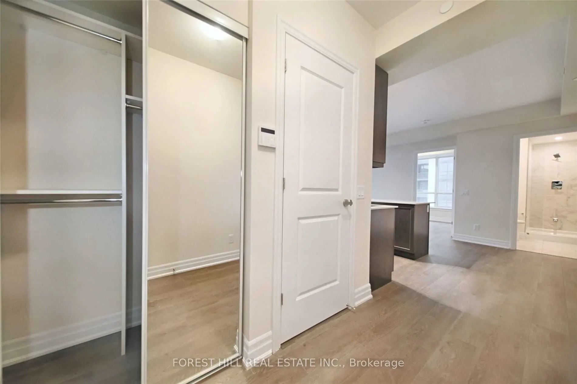 9075 Jane Street #1909