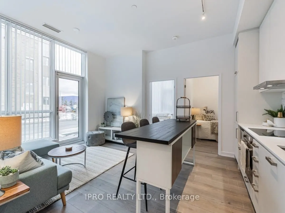 10 Honeycrisp Crescent, #105