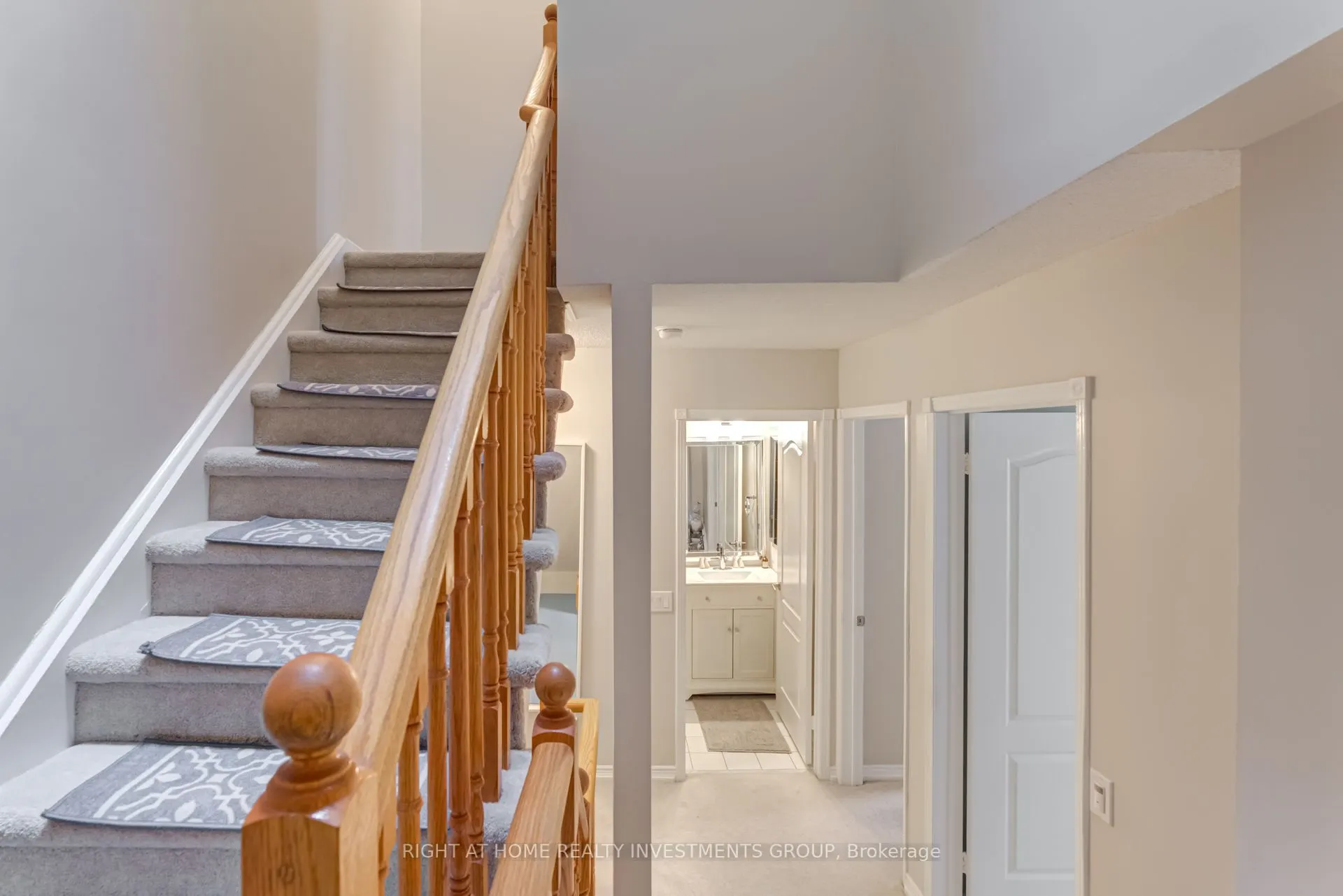 900 Steeles Avenue W, #809