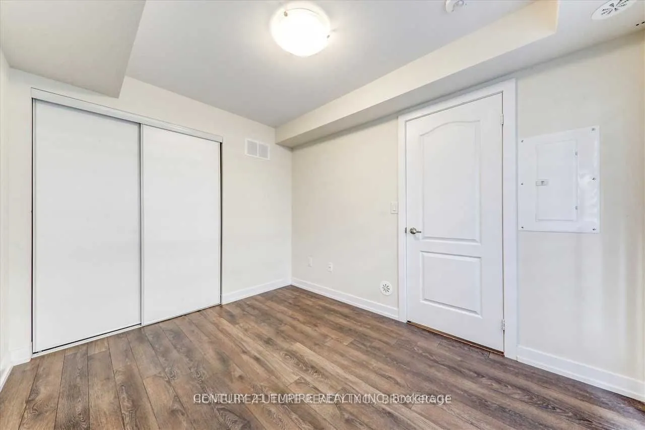 2 Westmeath Lane, #2109