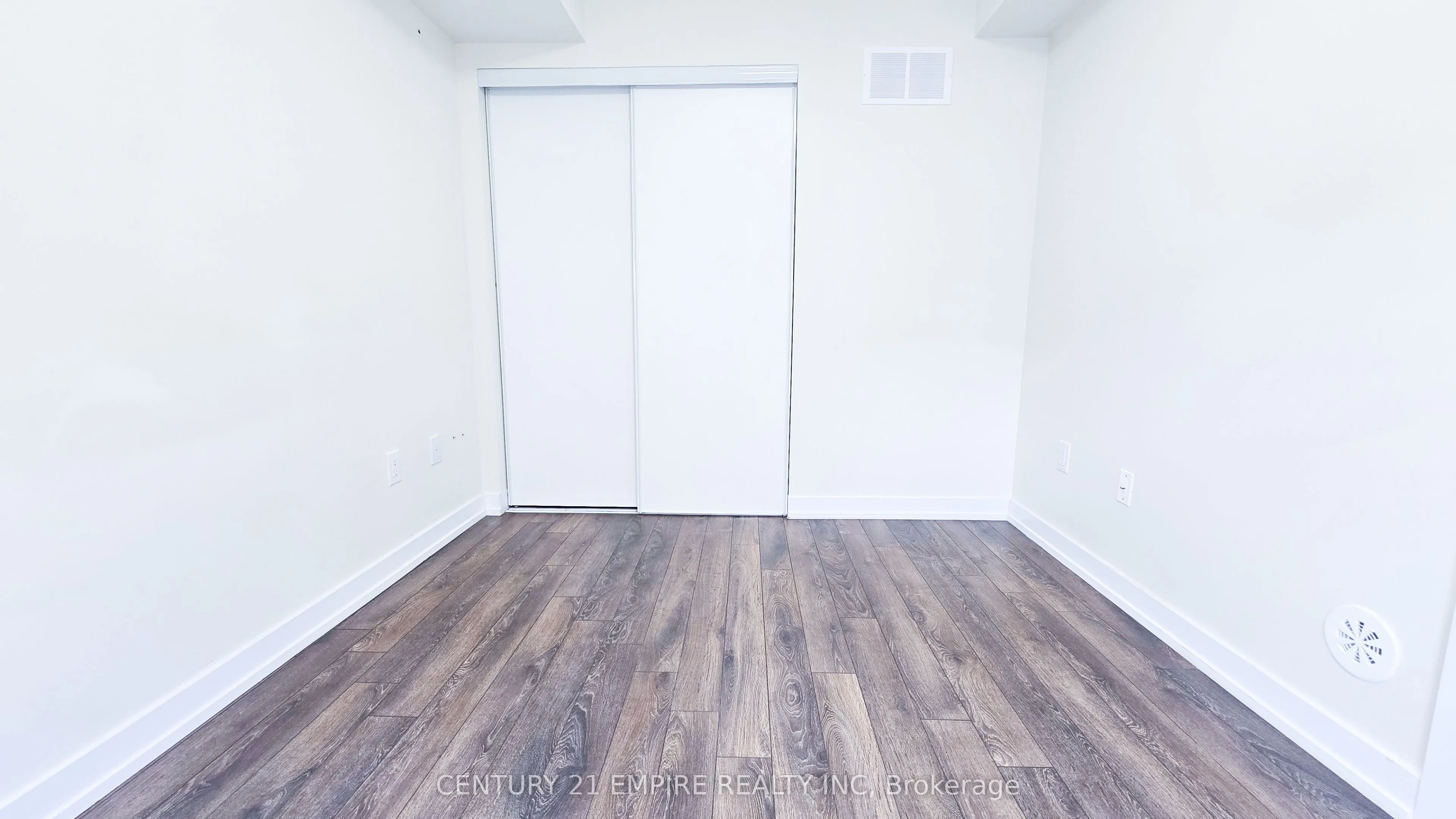 2 Westmeath Lane, #2109