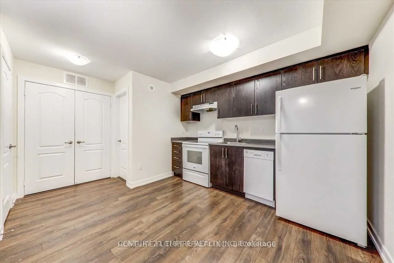 2 Westmeath Lane, #2109