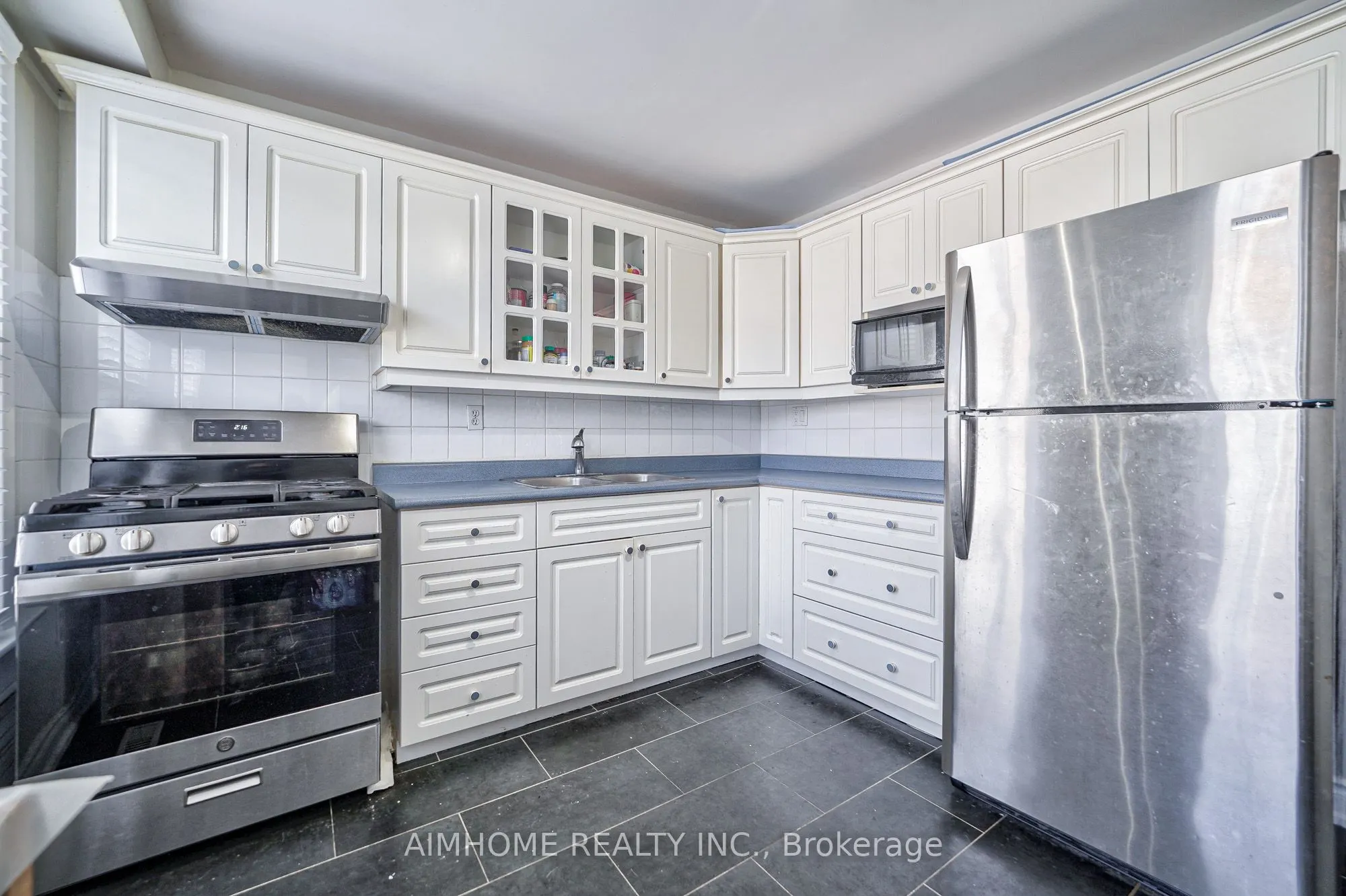 1692 John Street #30