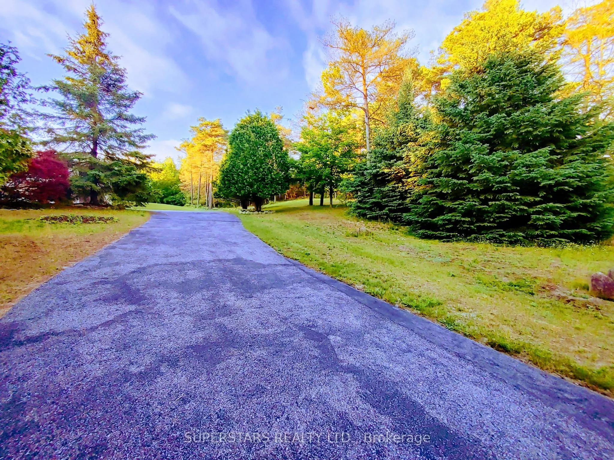 3896 St John's Side Road
