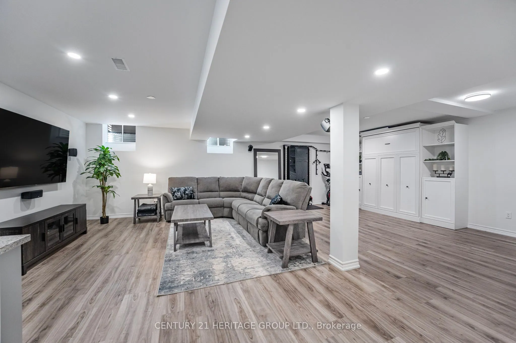 95 Rogers Trail