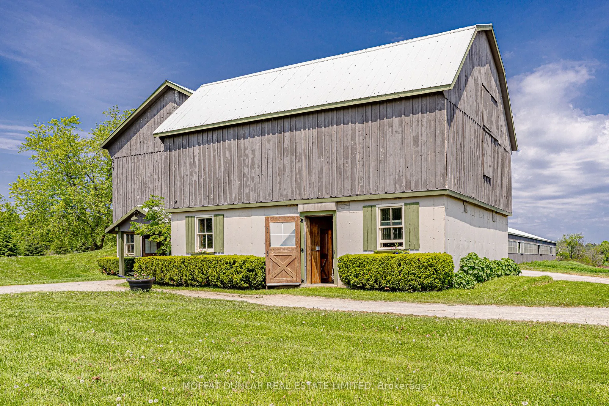 14285 8th Concession Road