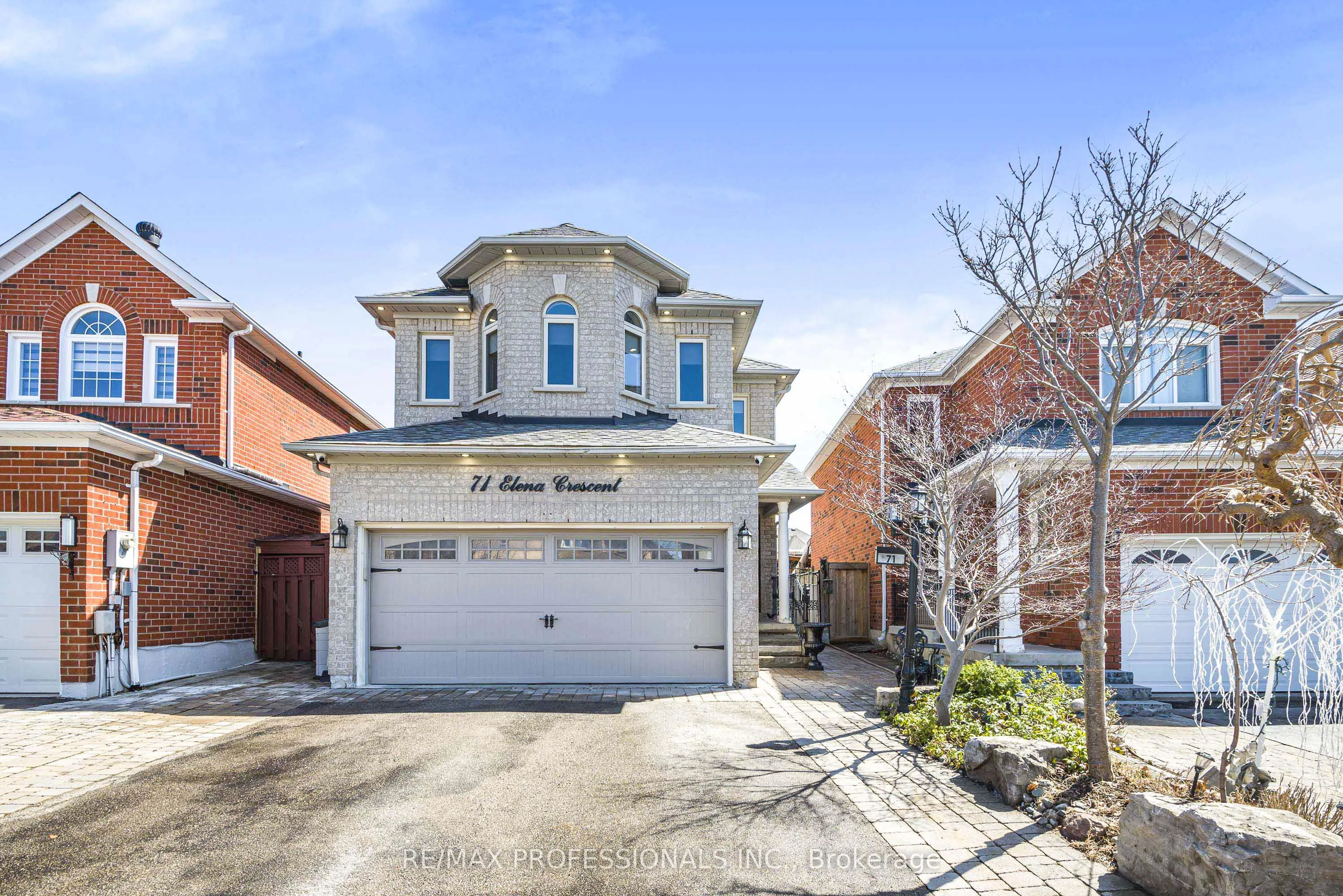 71 Elena Crescent