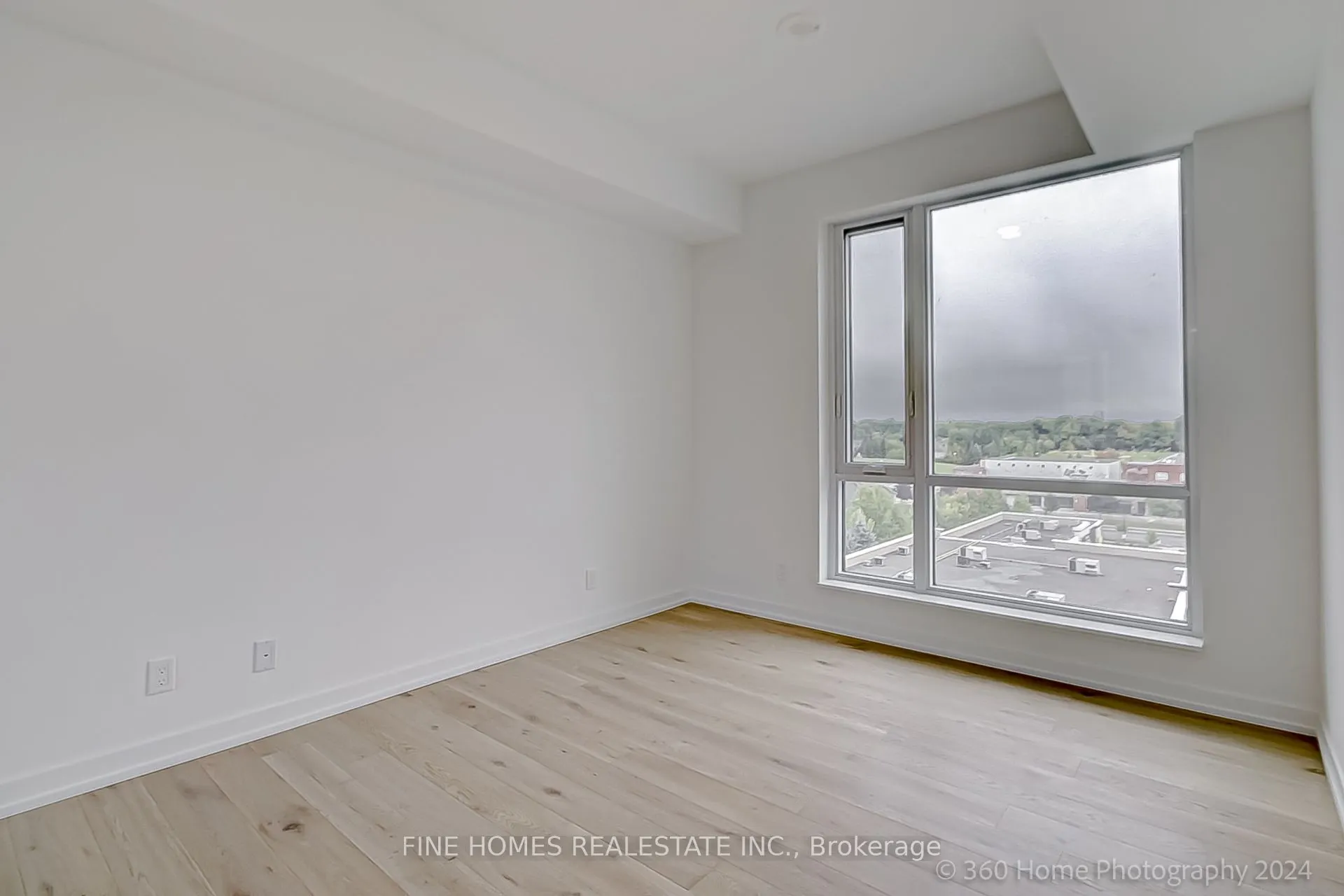 8 Beverley Glen Boulevard #712