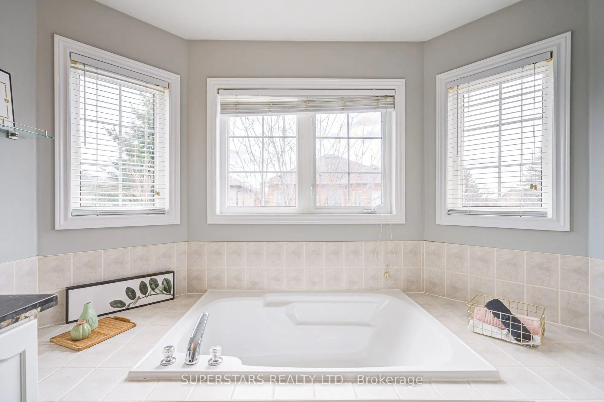 45 Saint Damian Avenue