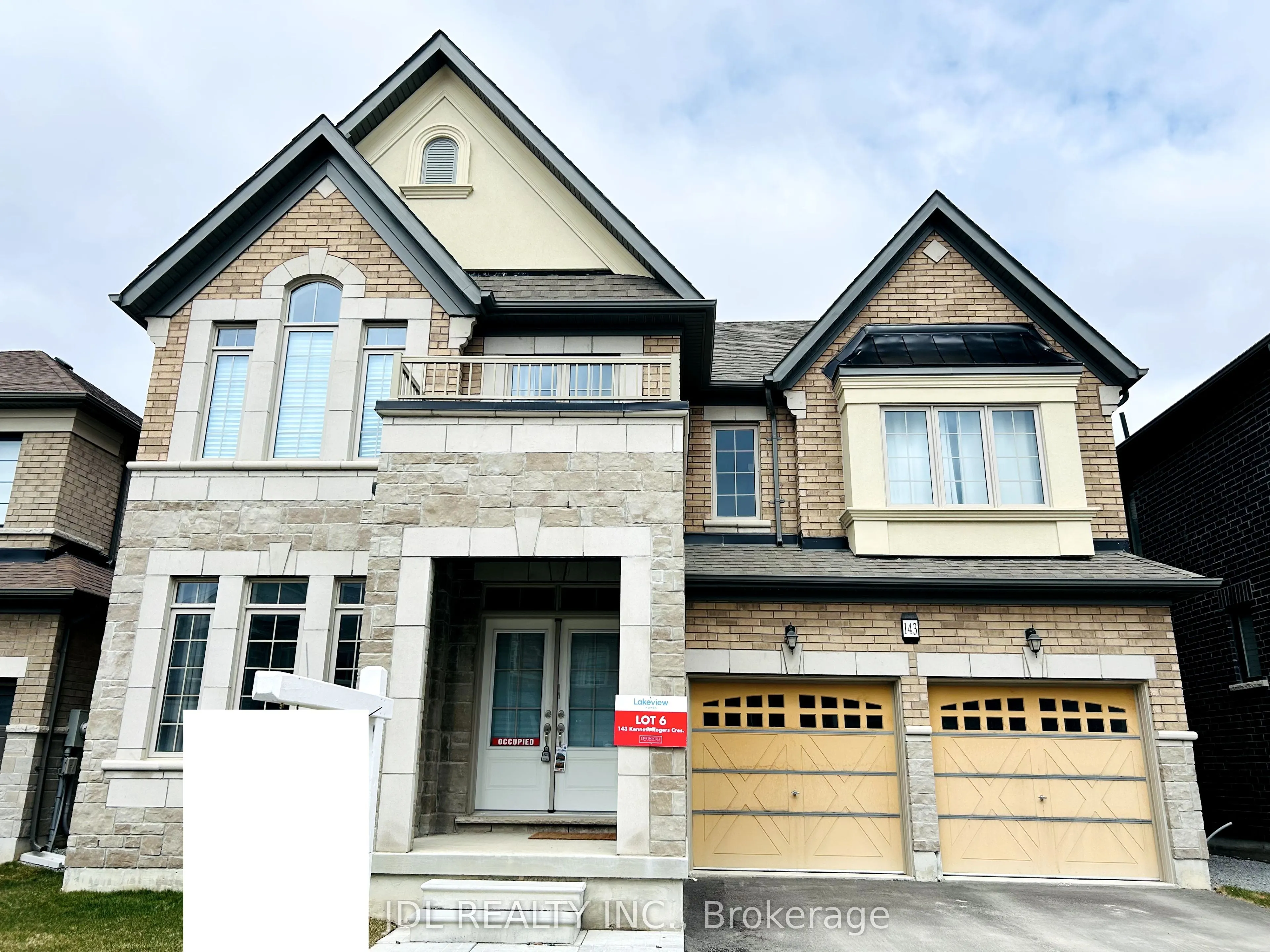 143 Kenneth Rogers Crescent