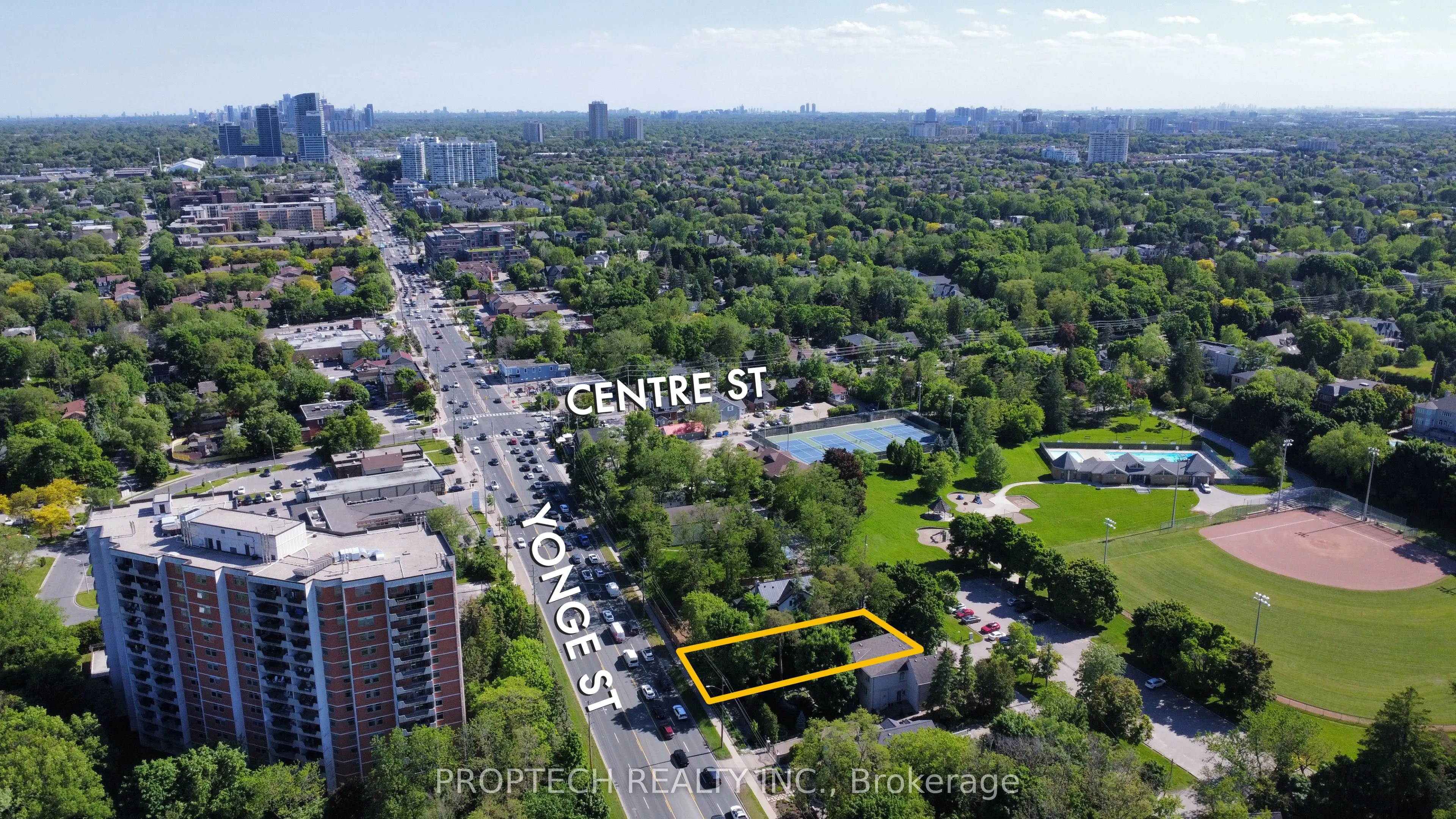 7808 Yonge Street