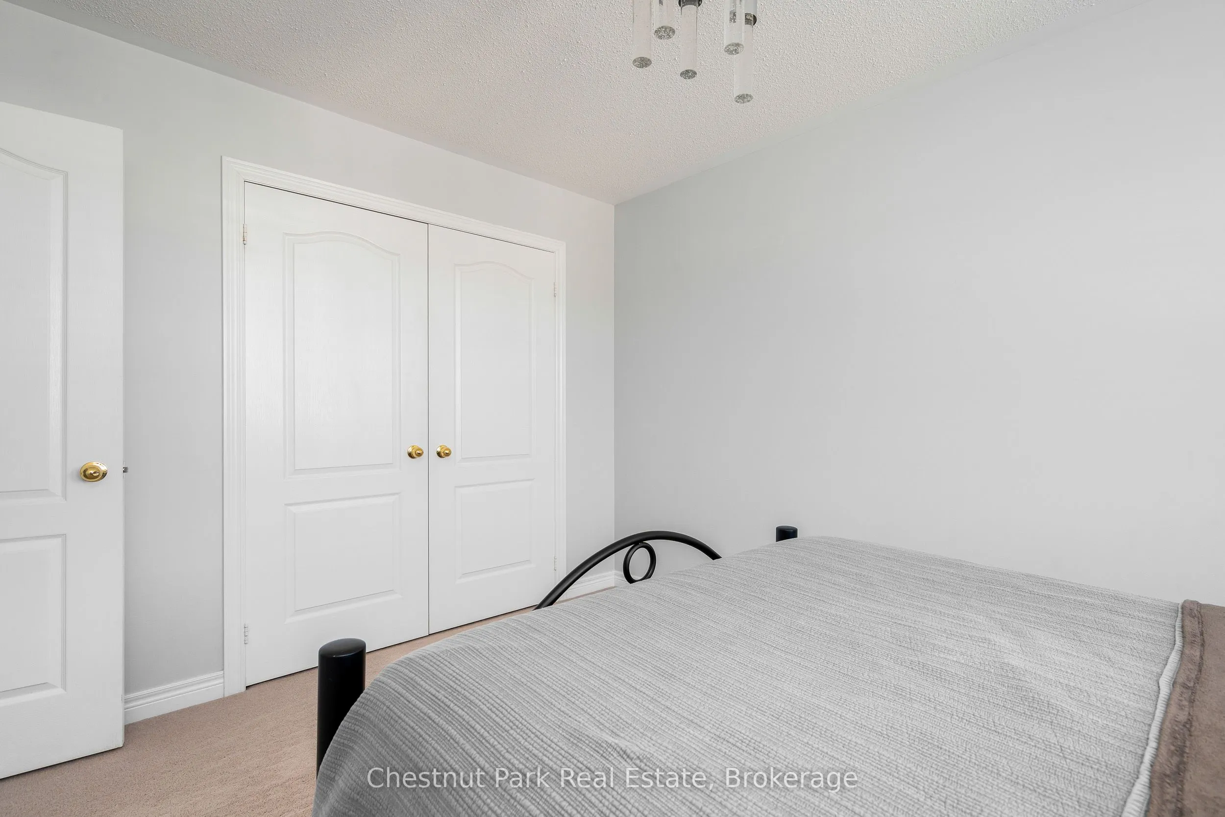 19 Admiral Crescent