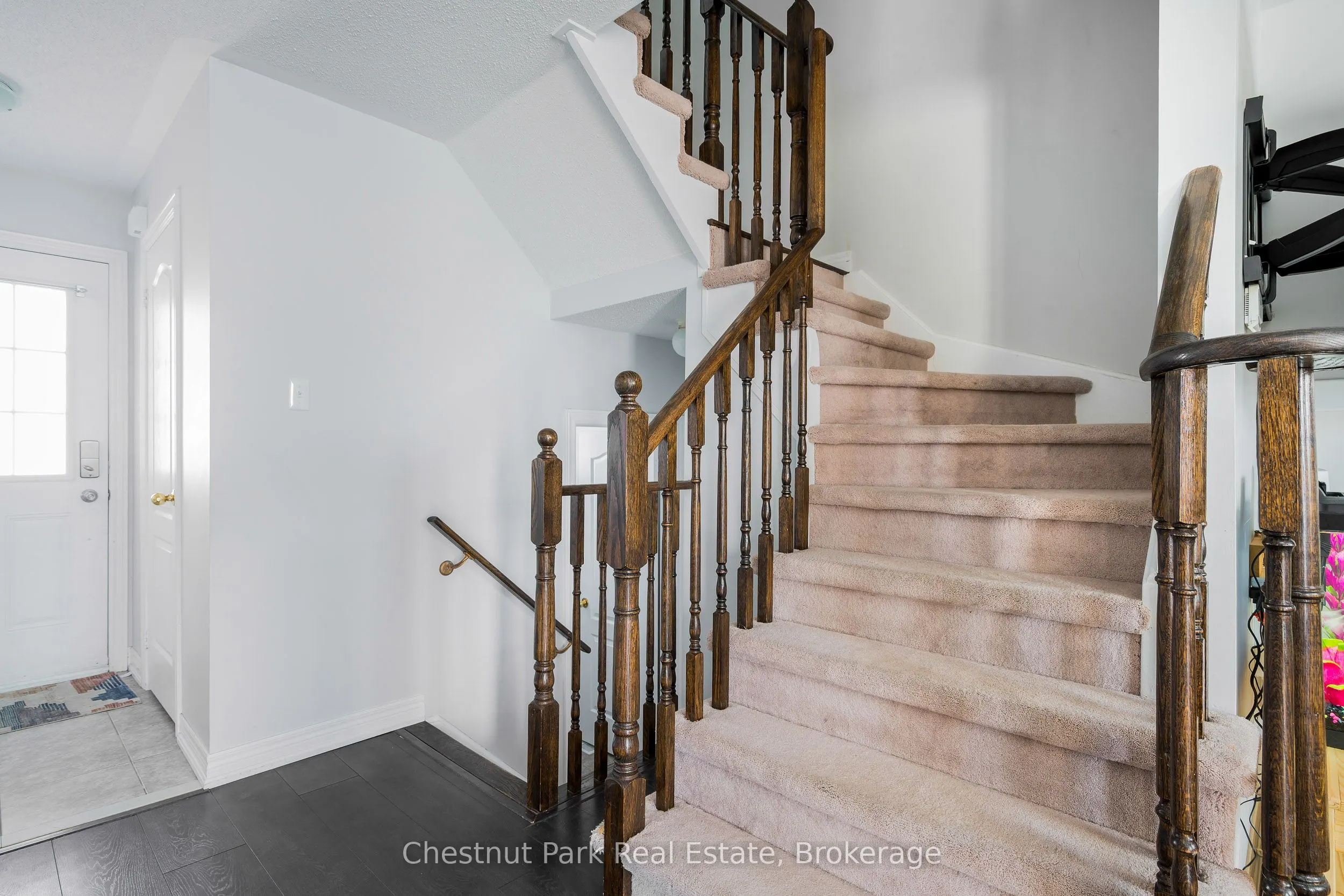 19 Admiral Crescent