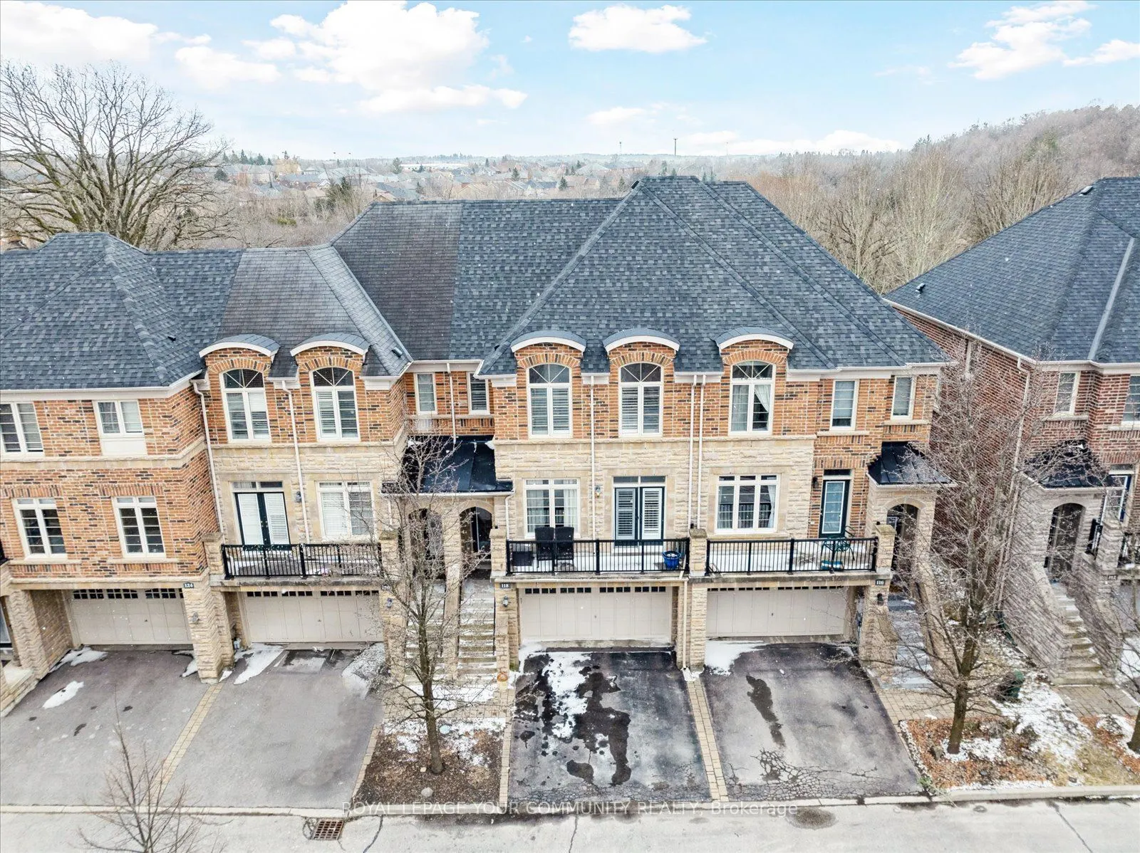 118 Chapman Court