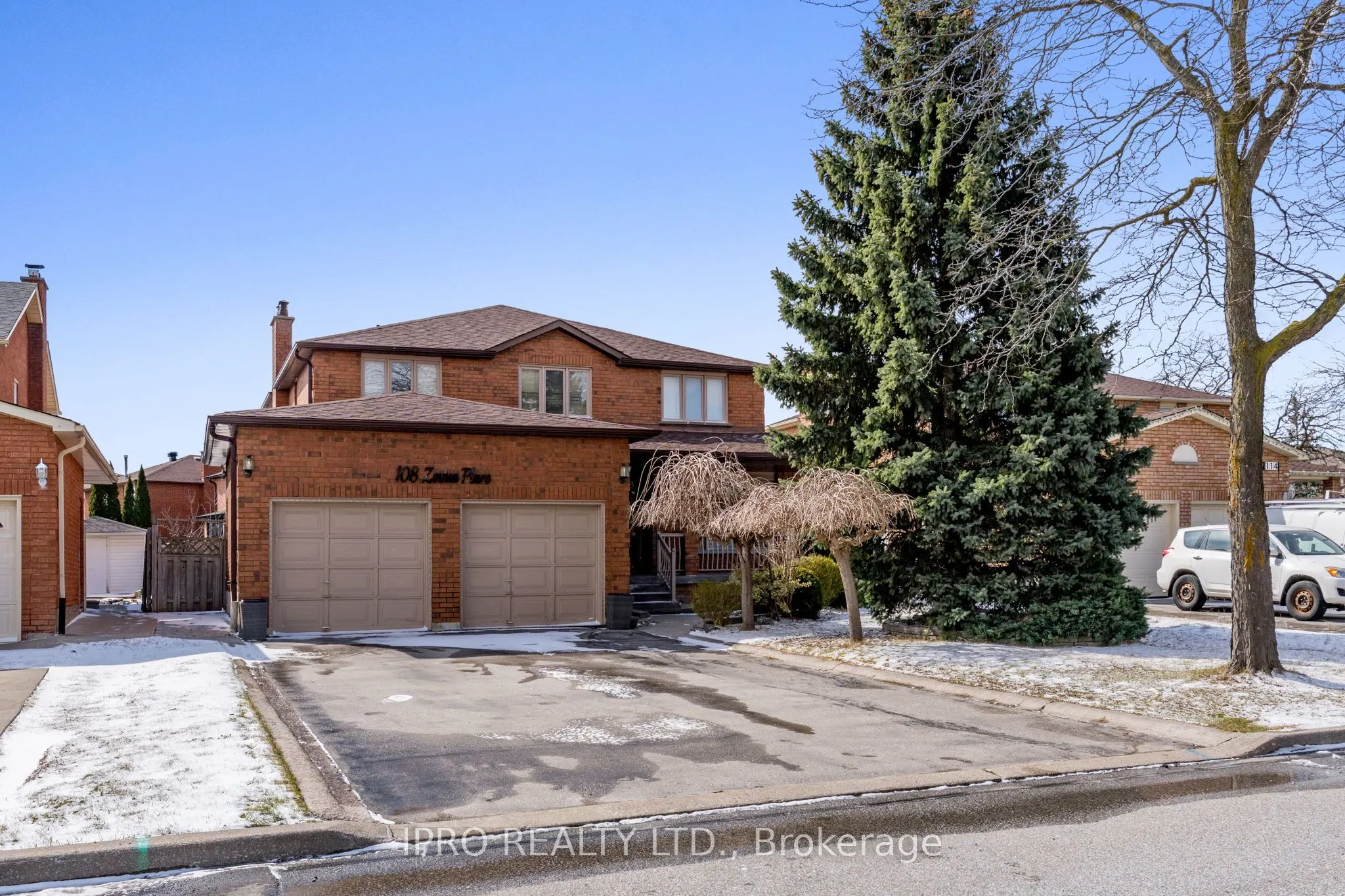 108 Zinnia Place