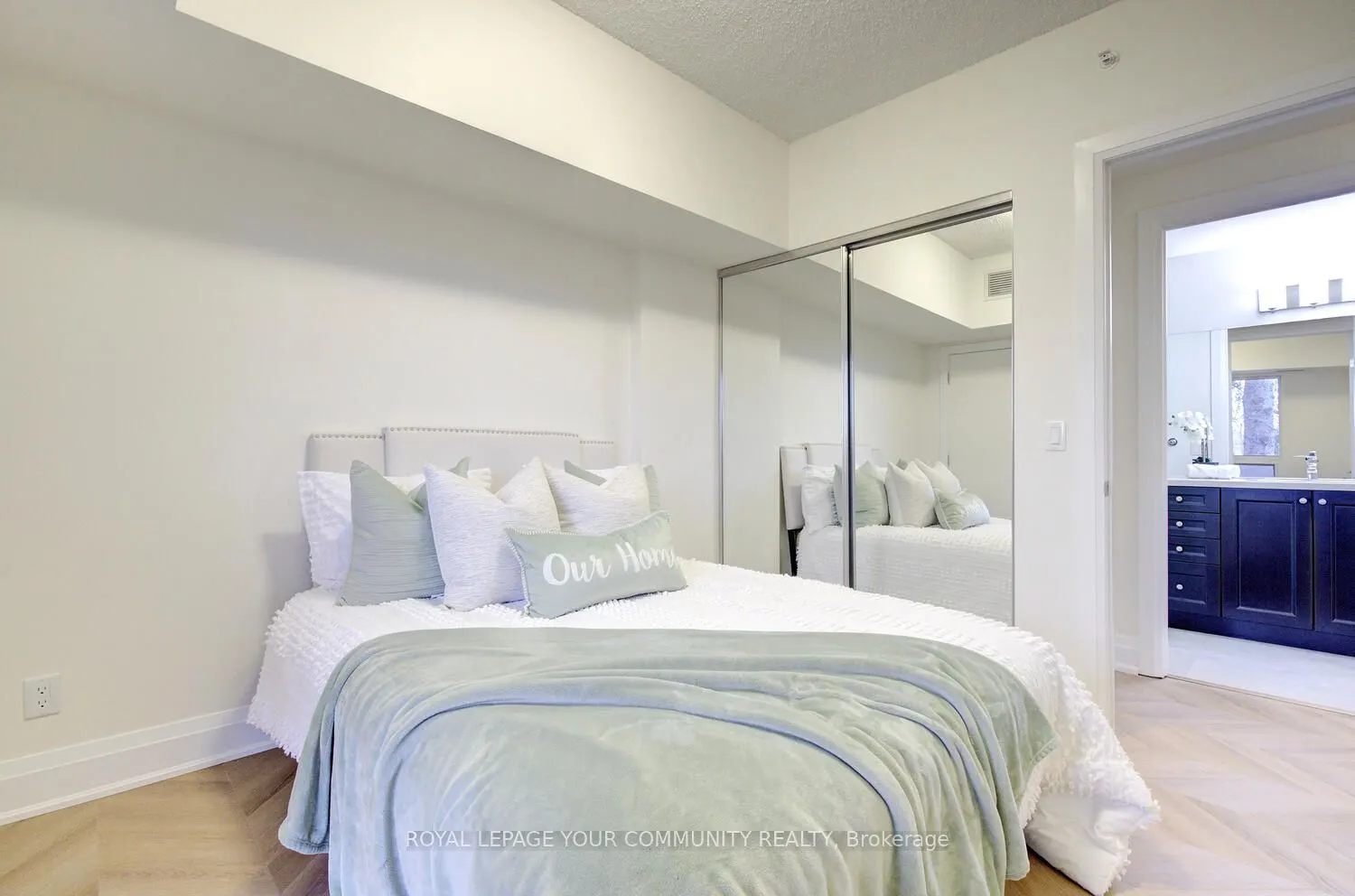 8302 Islington Avenue #202