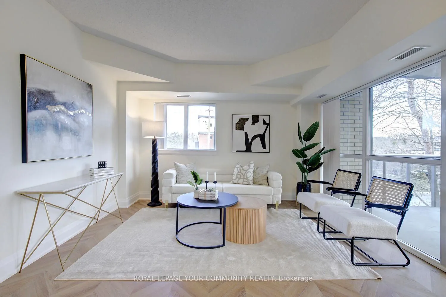 8302 Islington Avenue #202