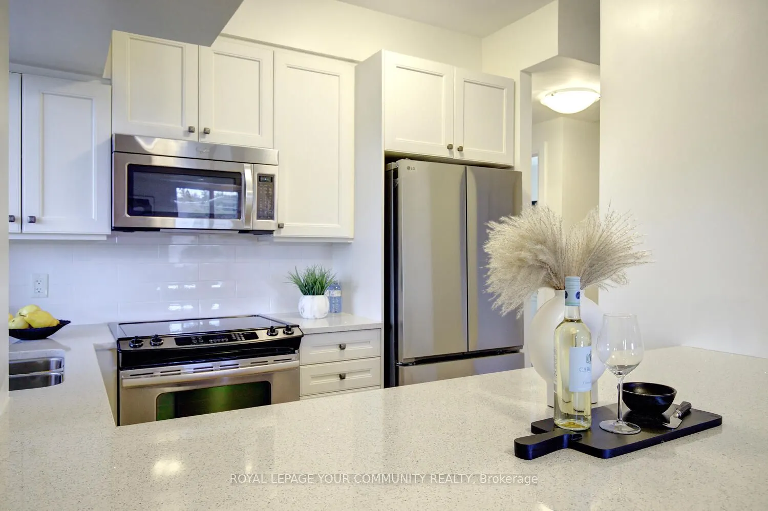 8302 Islington Avenue #202