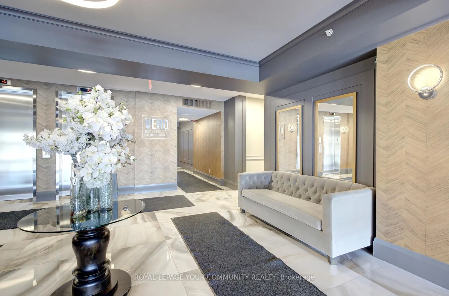 8302 Islington Avenue #202