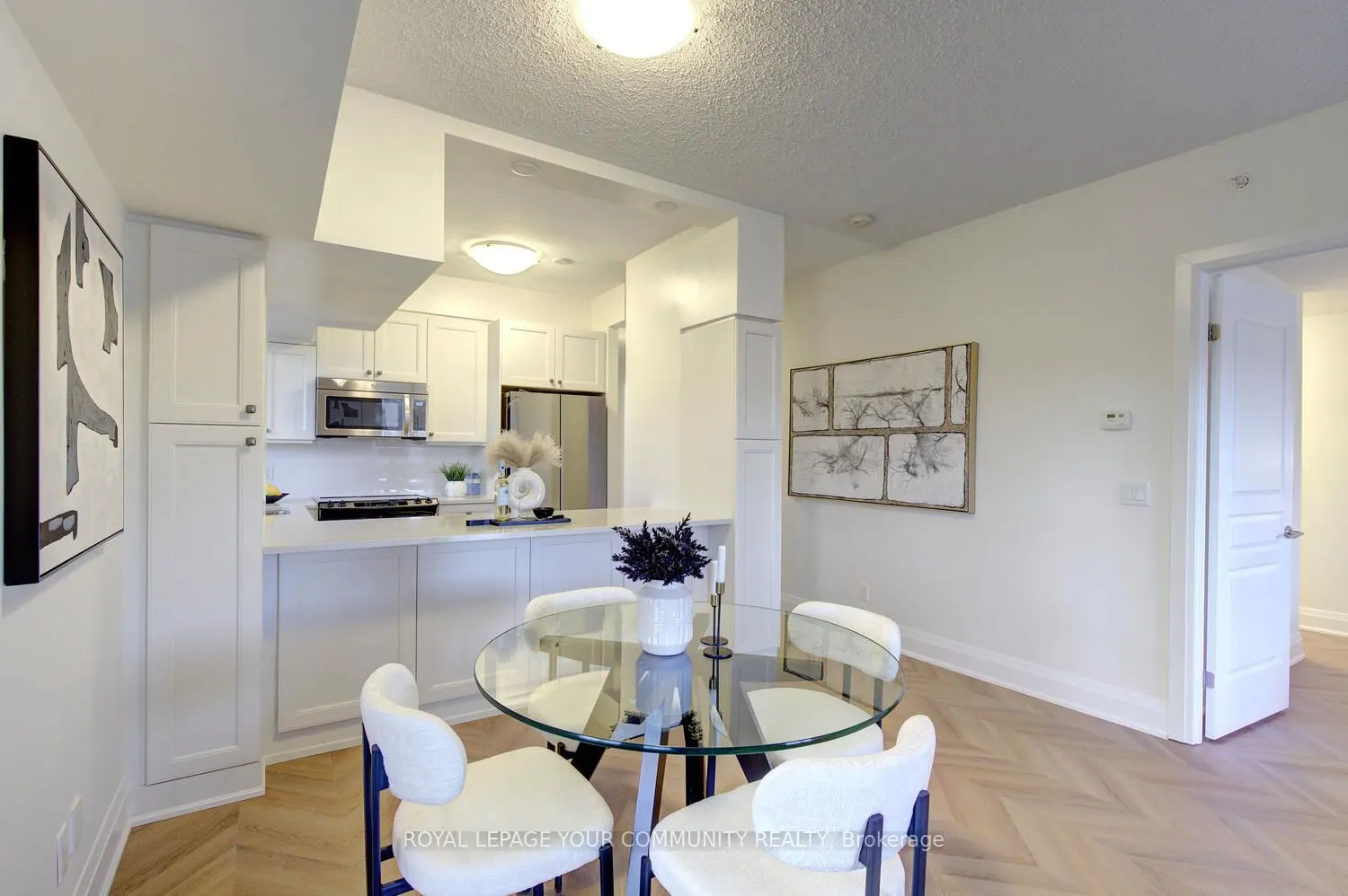 8302 Islington Avenue #202