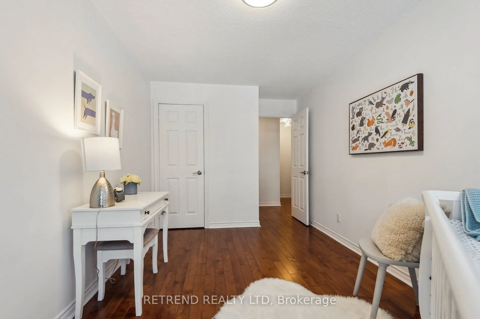 151 Townsgate Drive, #95