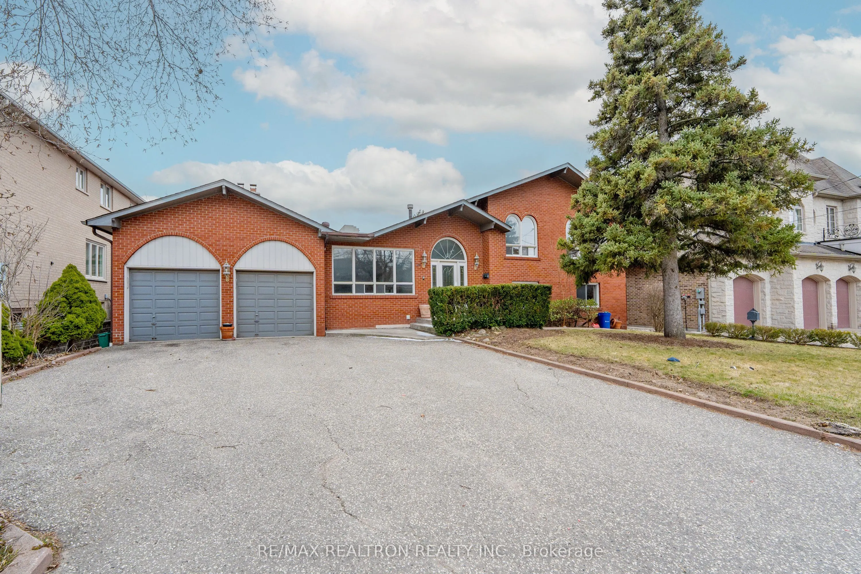 209 Crestwood Road