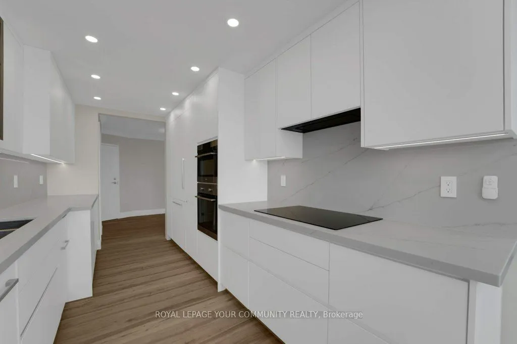 22 Clarissa Drive #1404