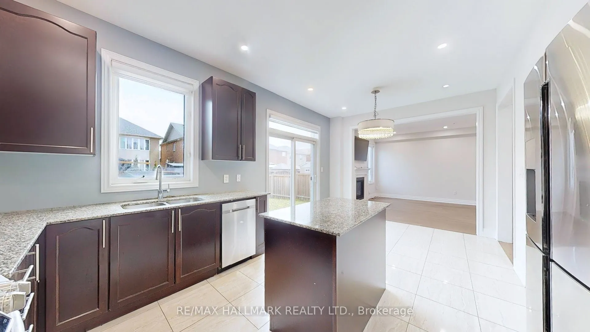 45 Romanelli Crescent