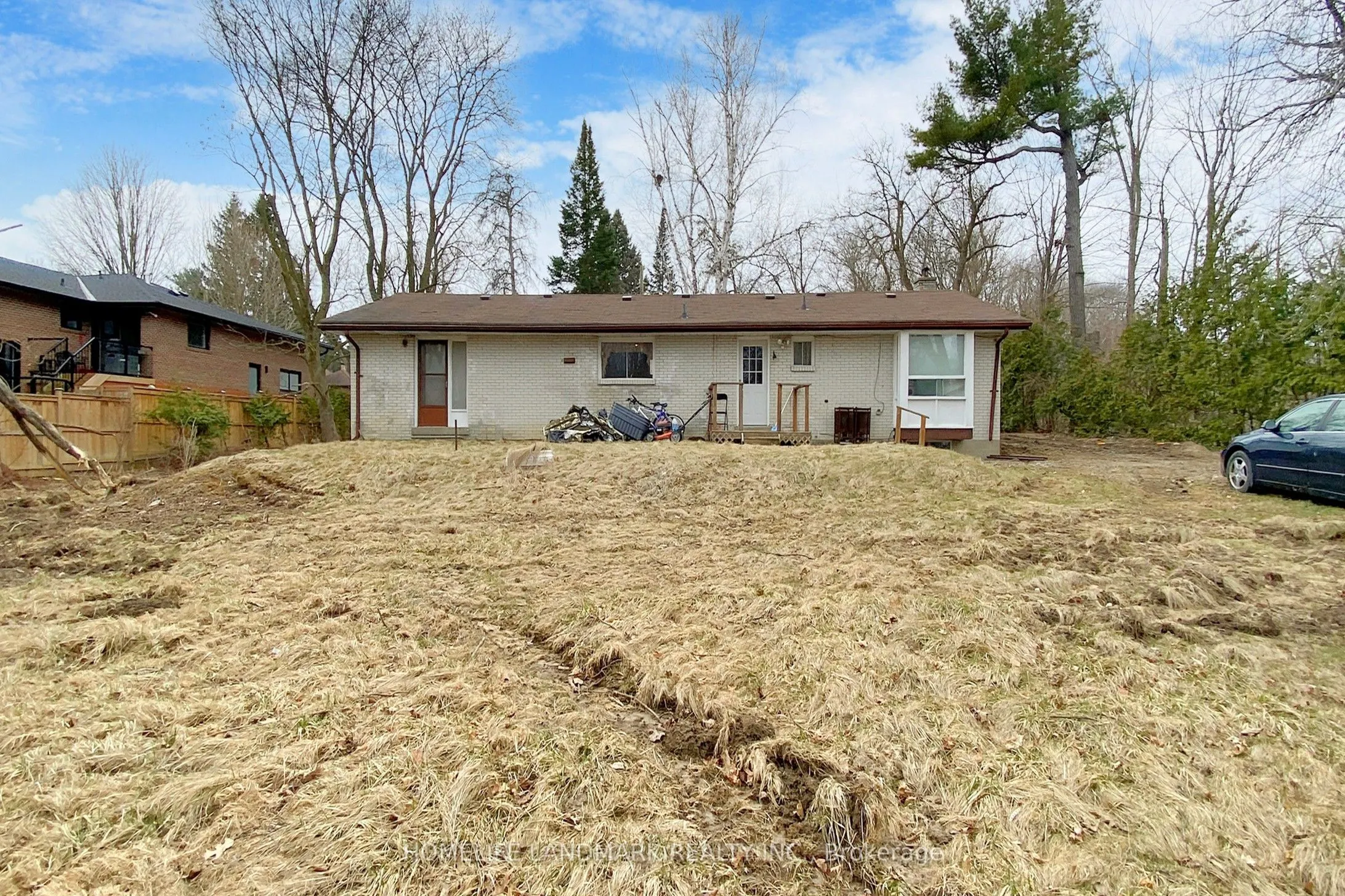83 Sprucewood Drive
