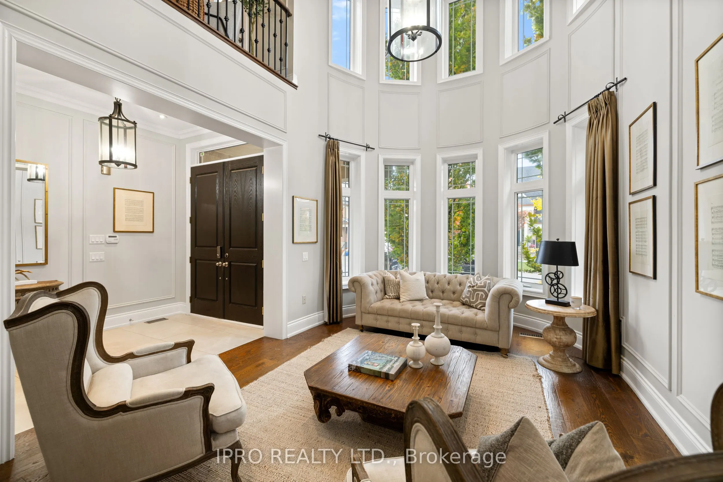 24 Bluff Trail