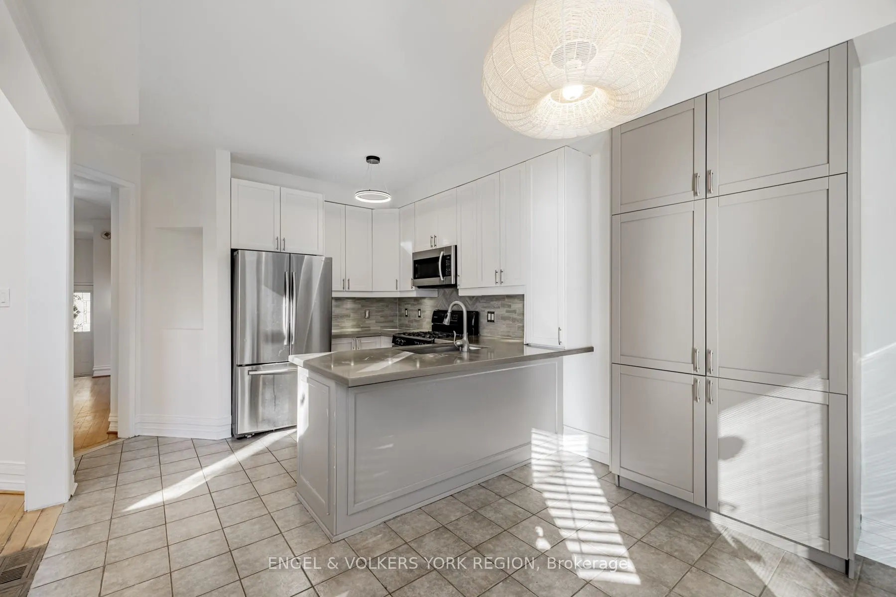 130 Old Colony Road